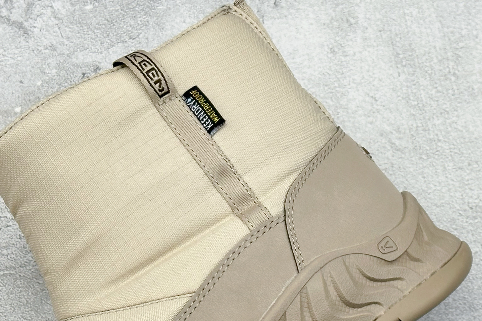 GX福利 KEEN HOOD NXIS PULL ON WP 舒适耐磨防滑短靴 货号：尺码：35.5-3