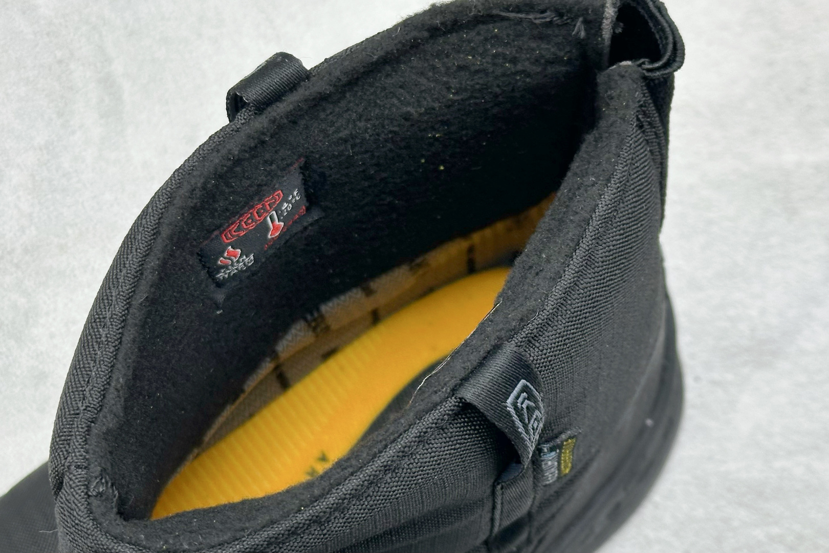 GX福利 KEEN HOOD NXIS PULL ON WP 舒适耐磨防滑短靴 货号：KNSO3F414