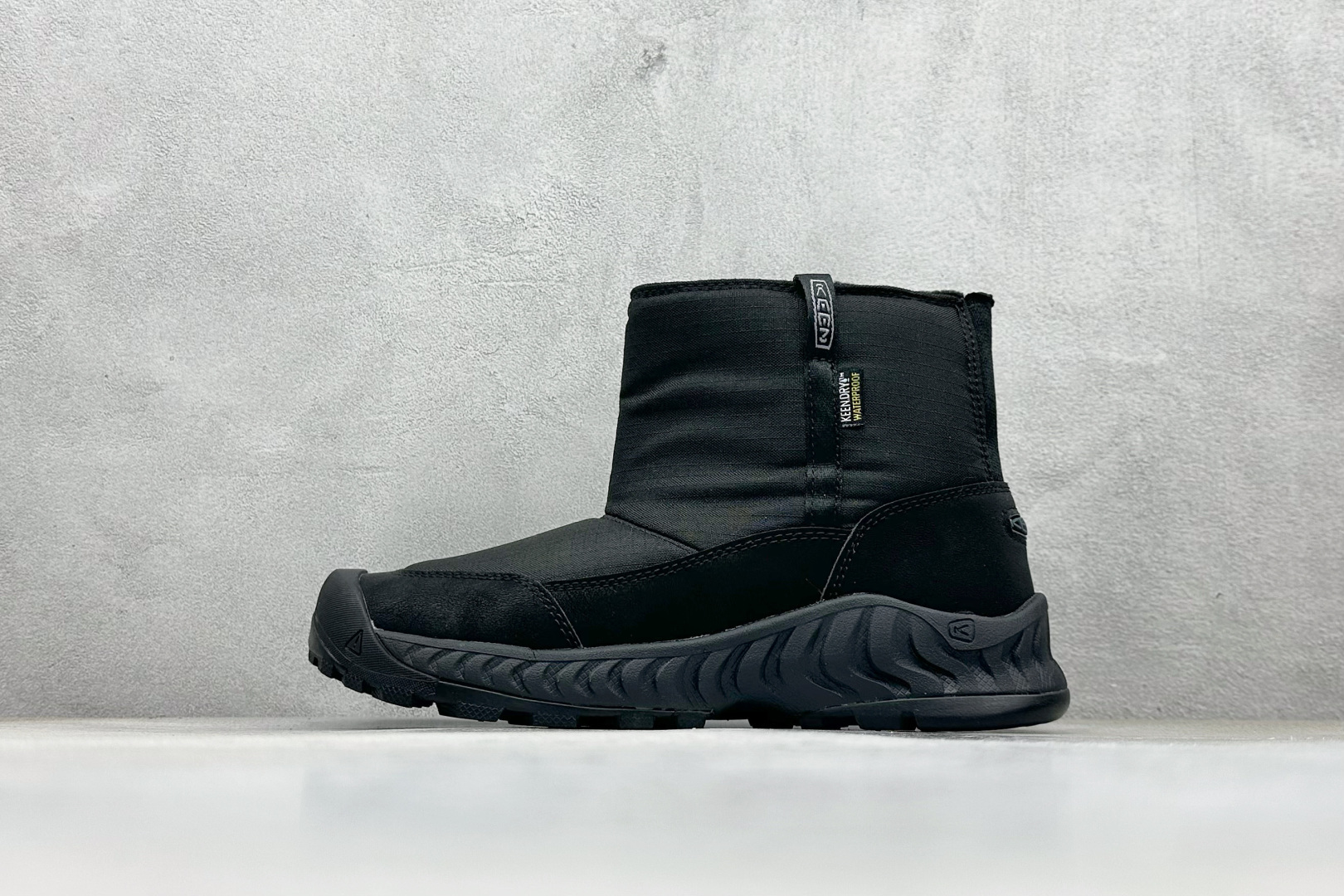 GX福利 KEEN HOOD NXIS PULL ON WP 舒适耐磨防滑短靴 货号：KNSO3F414