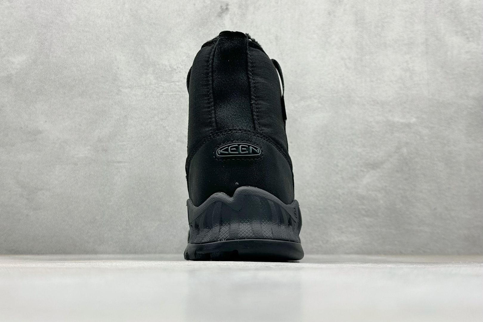 GX福利 KEEN HOOD NXIS PULL ON WP 舒适耐磨防滑短靴 货号：KNSO3F414