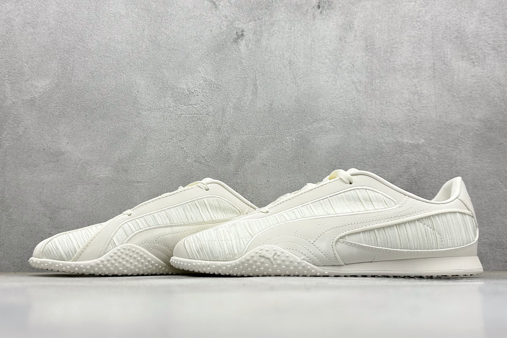 TG版PUMA Bella V2 Leather 彪马 舒适 低帮生活休闲德训薄底鞋 406092-01