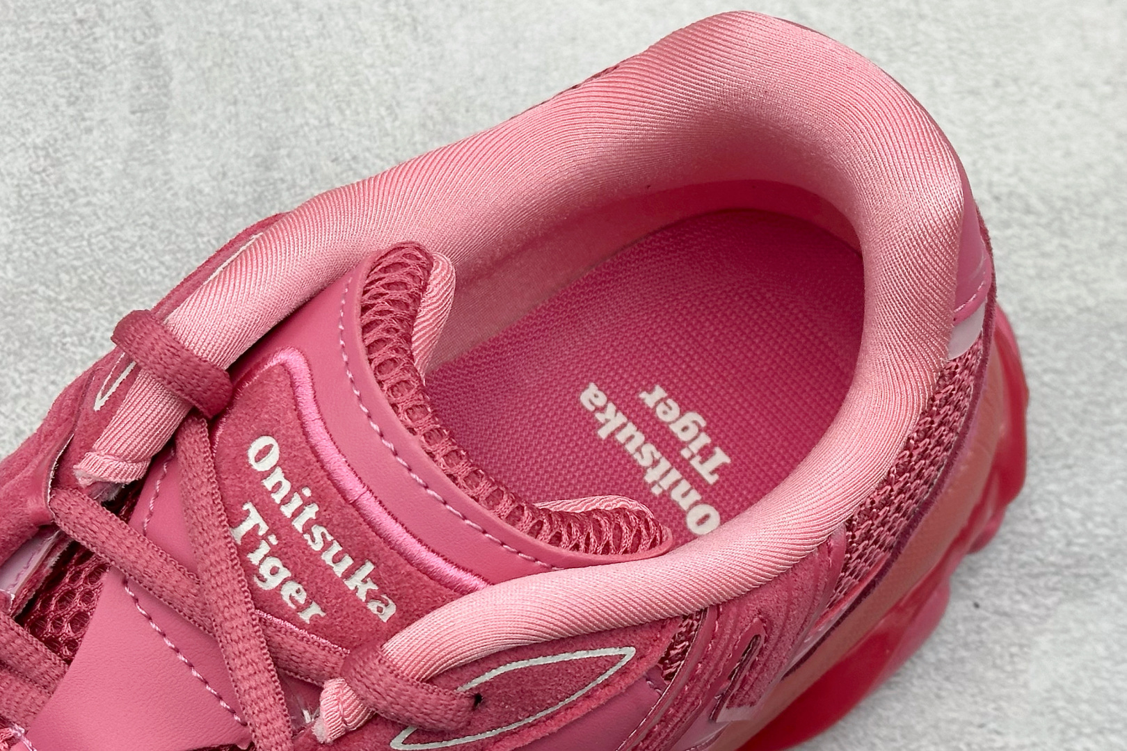 GS版Onitsuka Tiger鬼塚虎 TIGRUN 时尚百搭 耐磨 低帮 生活休闲鞋 1183C478-700