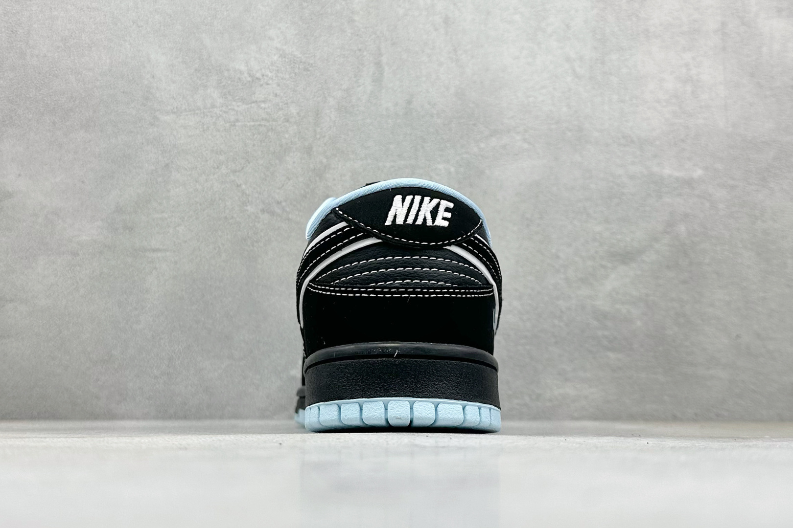 XC版Nike SB Dunk Low“Supreme联名——黑兰” 周年高端定制 低帮休闲板鞋 KK1333-050