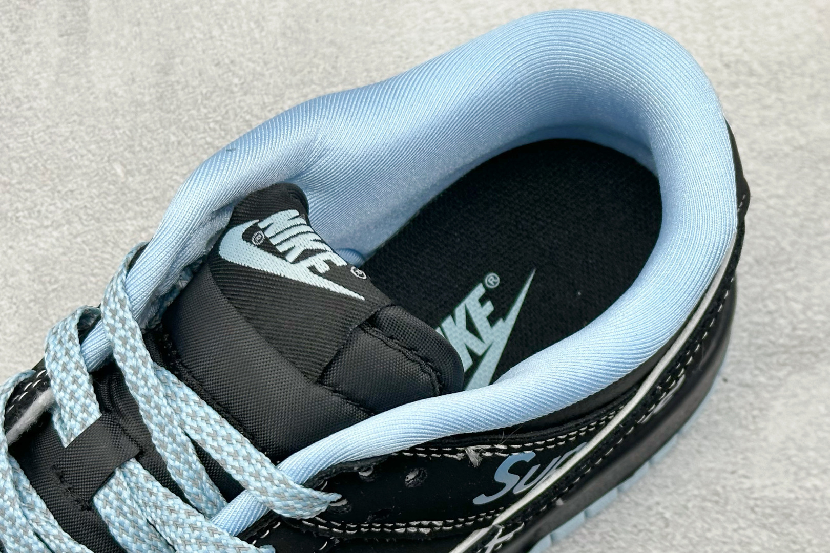 XC版Nike SB Dunk Low“Supreme联名——黑兰” 周年高端定制 低帮休闲板鞋 KK1333-050