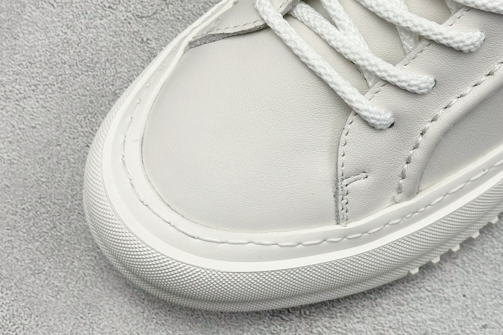 Ecco 爱步2023春季爆款 柔酷7号系列 男士百搭休闲板鞋 503198-010