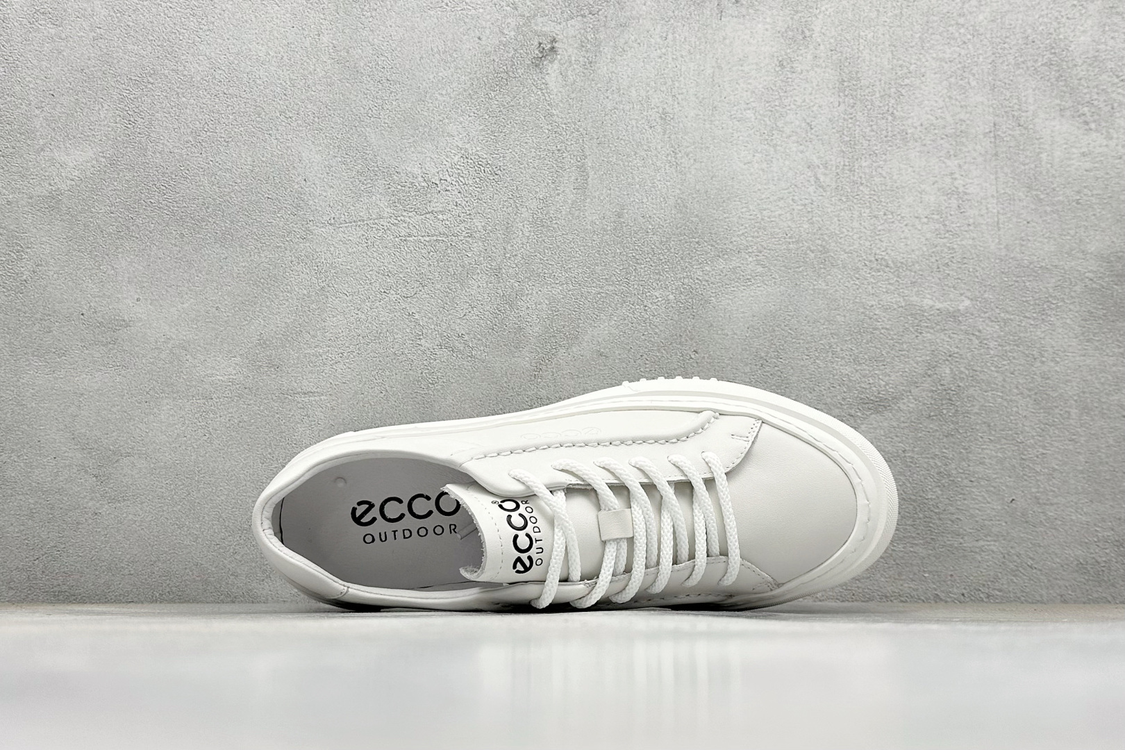 Ecco 爱步2023春季爆款 柔酷7号系列 男士百搭休闲板鞋 503198-010