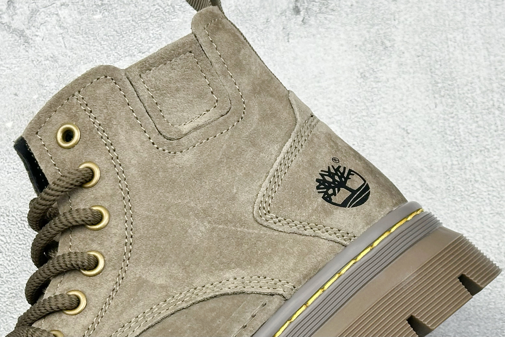 Timberland 添柏岚/天伯伦 25秋冬新款 经典户外休闲大黄靴 TB99350