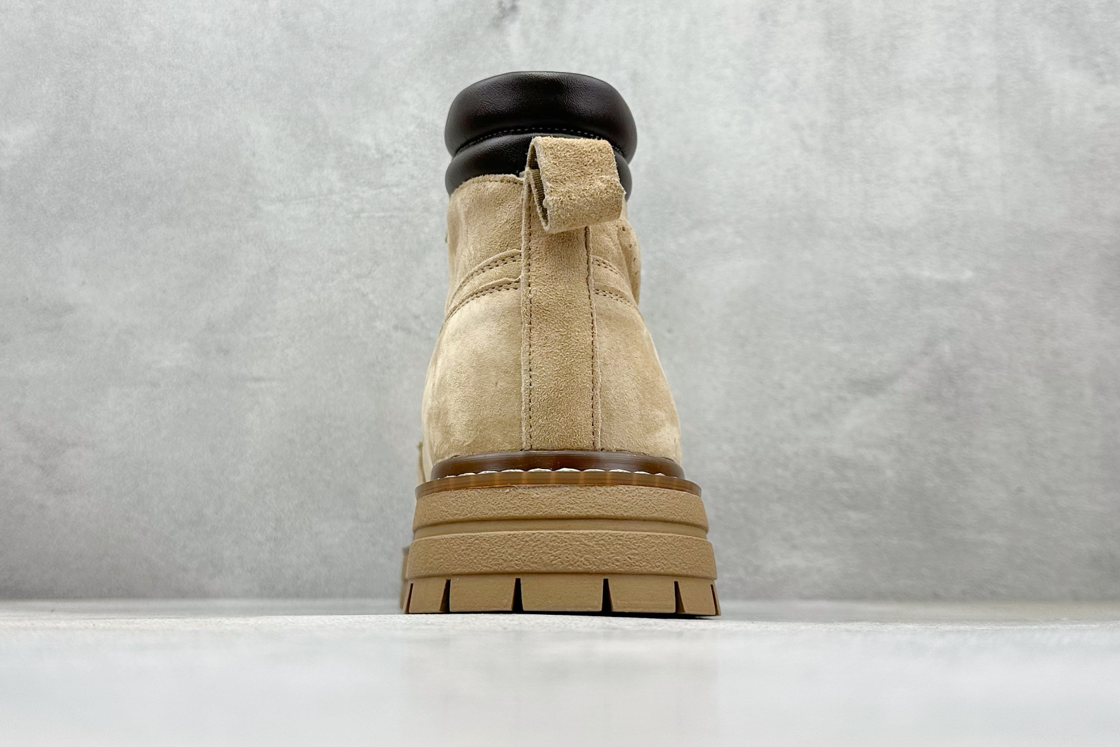 CAT卡特 硬汉推土机品牌经典百搭户外休闲大黄靴 P721908-莆田鞋,莆田鞋货源,高仿鞋,高仿鞋货源,安福档口,莆田高仿鞋,莆田鞋批发,高仿鞋批发,莆田高仿运动鞋,高仿运动鞋,莆田运动鞋 CAT卡特 硬汉推土机品牌经典百搭户外休闲大黄靴 P721908