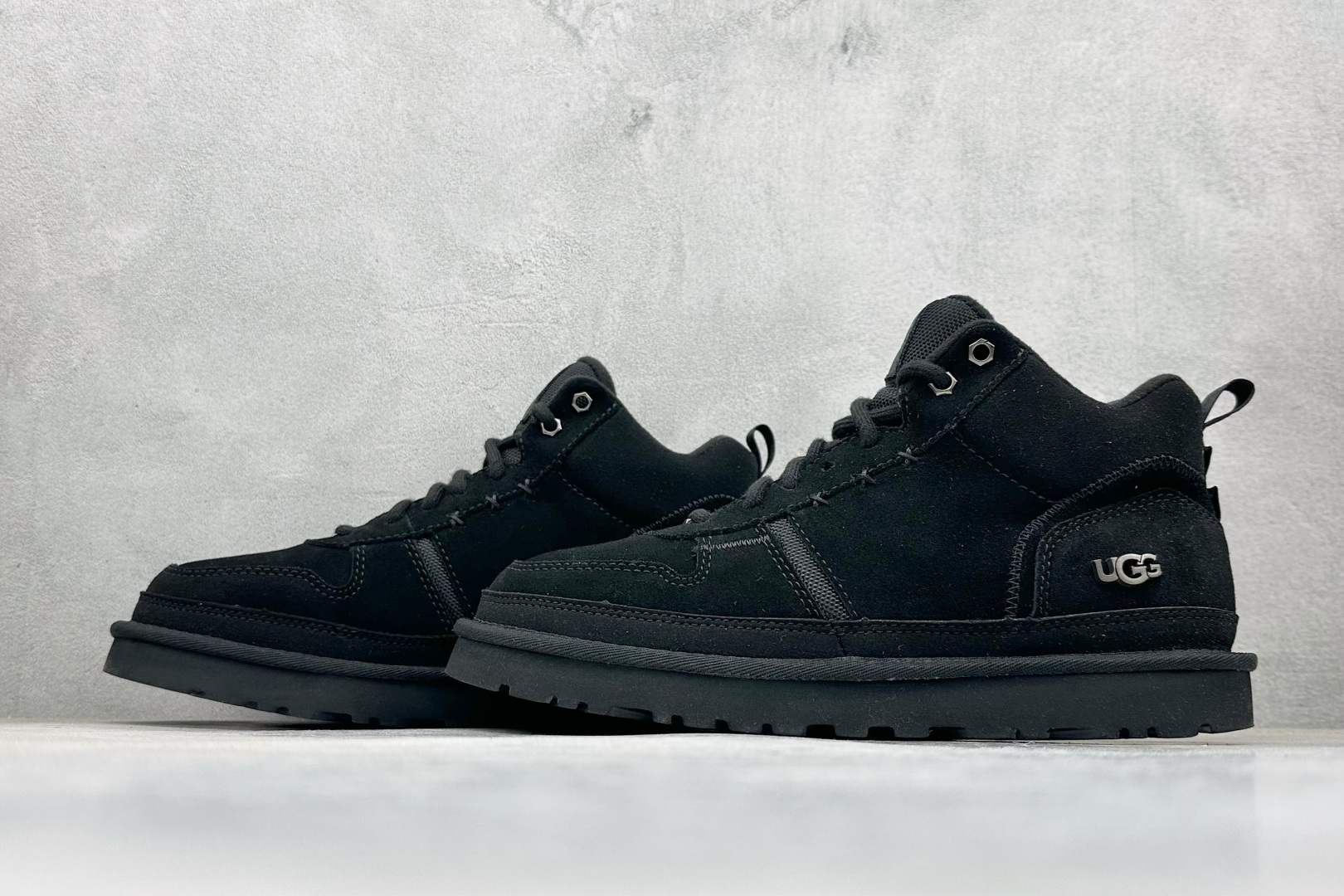 UGG Classic UItra 海澜德 保暖加绒圆头舒适 雪地靴 1144054