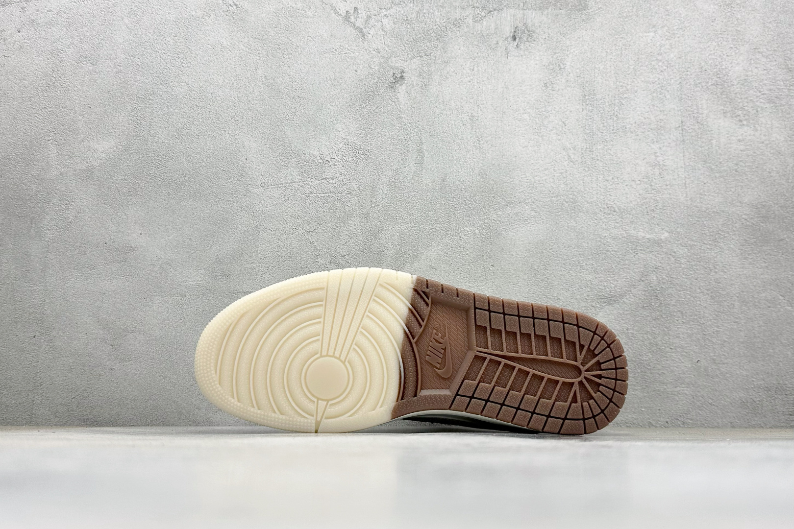 Air Jordan 1 Low LOW SP AJ1 乔1 猿人头倒钩联名款 低帮复古篮球鞋 DM7866-108