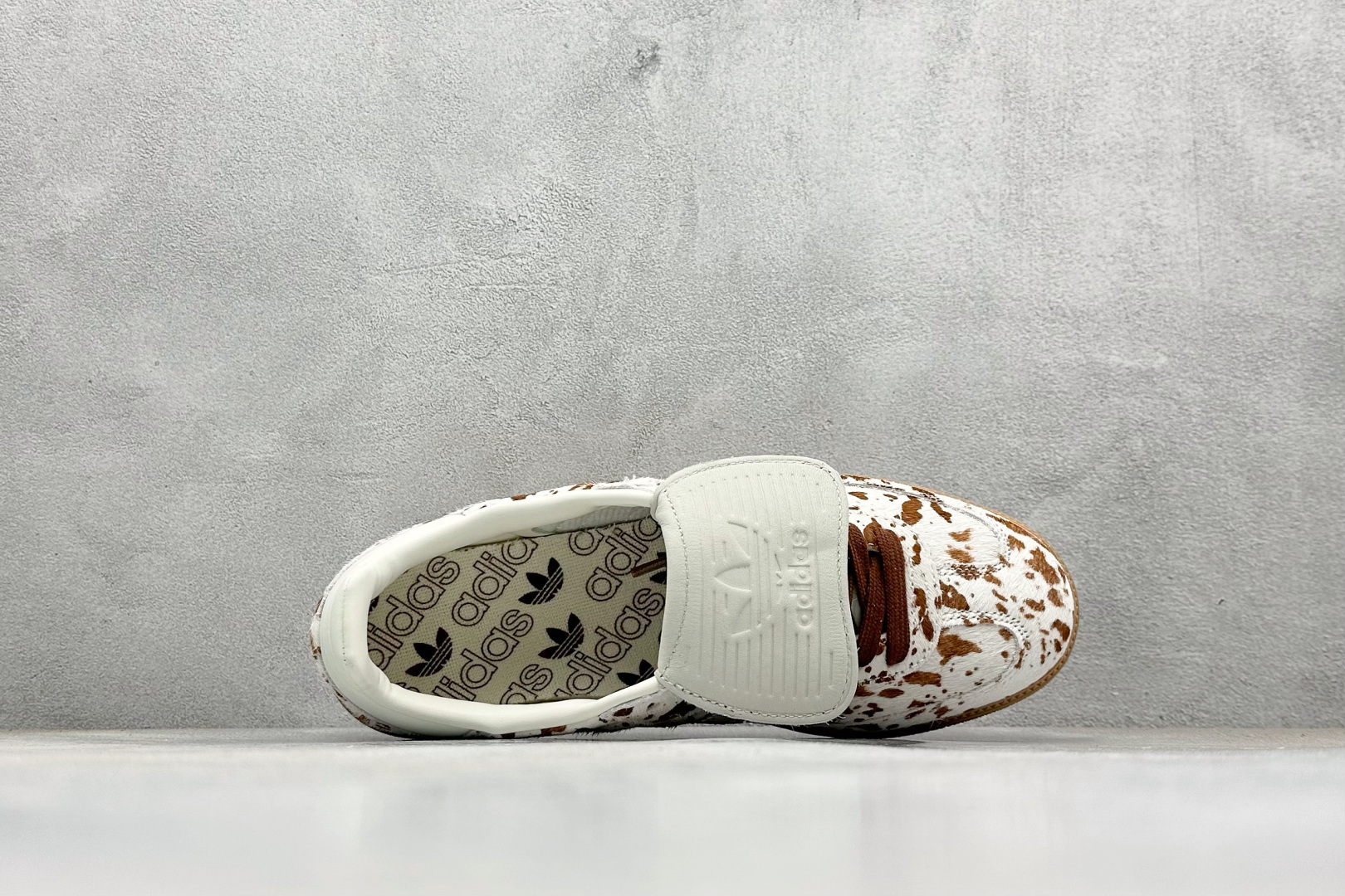 200 Adidas originals Samba LT 棕白 桑巴舞系列复古经典轻便板鞋 JS3931