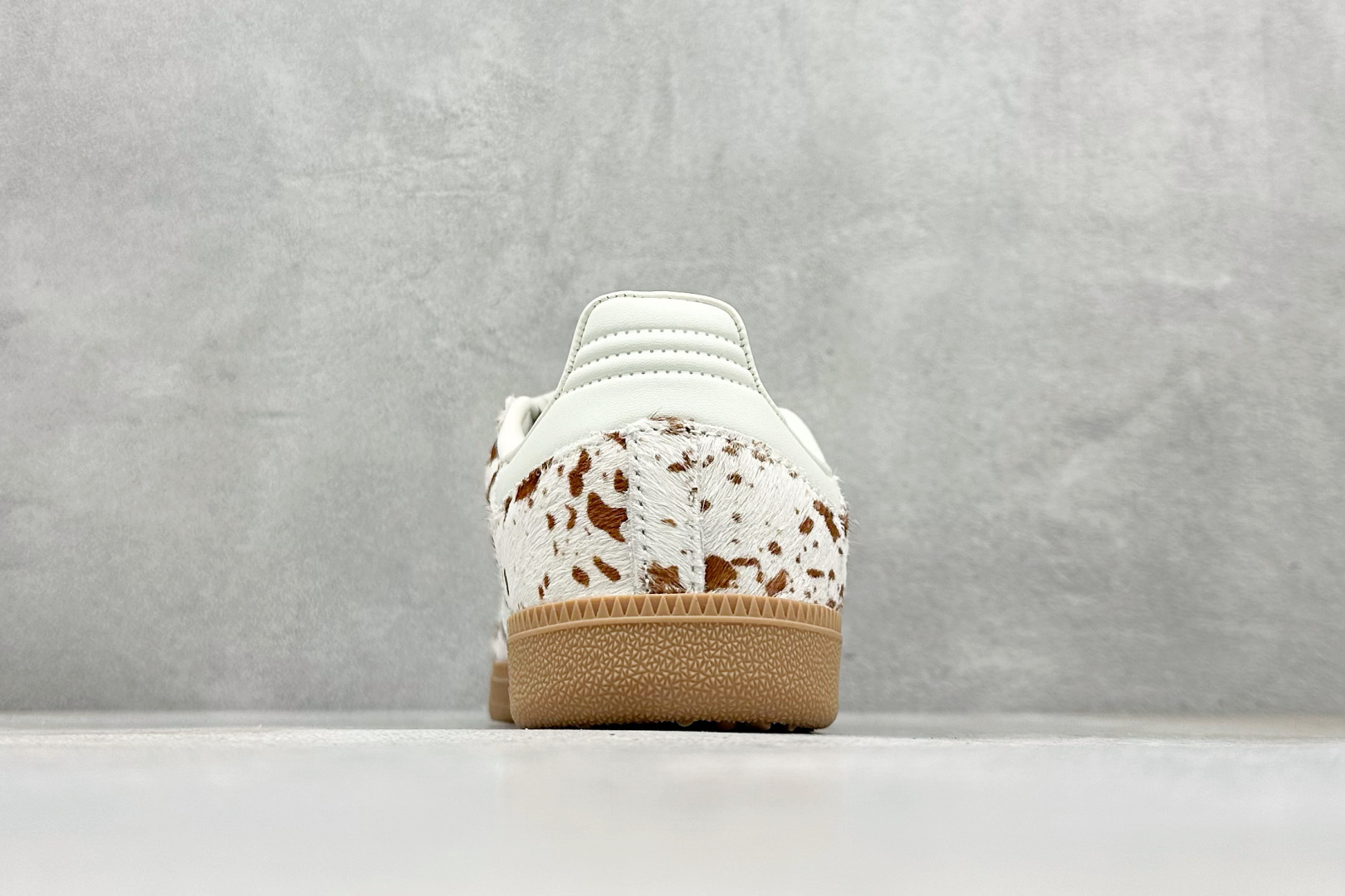 200 Adidas originals Samba LT 棕白 桑巴舞系列复古经典轻便板鞋 JS3931