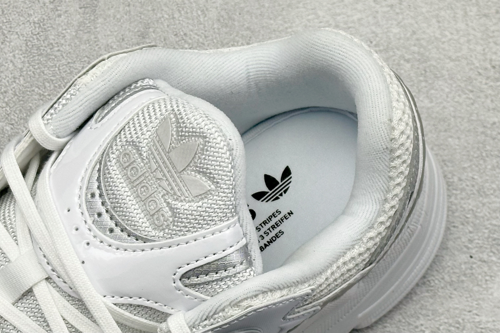 180 AD Originals Astir 复古运动休闲老爹慢跑鞋 GY5565