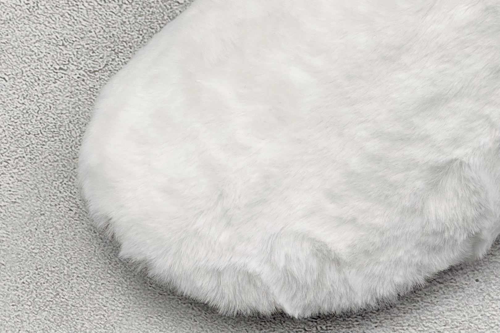 200 Alo Yoga Recovery Slipper 舒适简约 保暖防磨 防滑包头拖鞋 A0827U