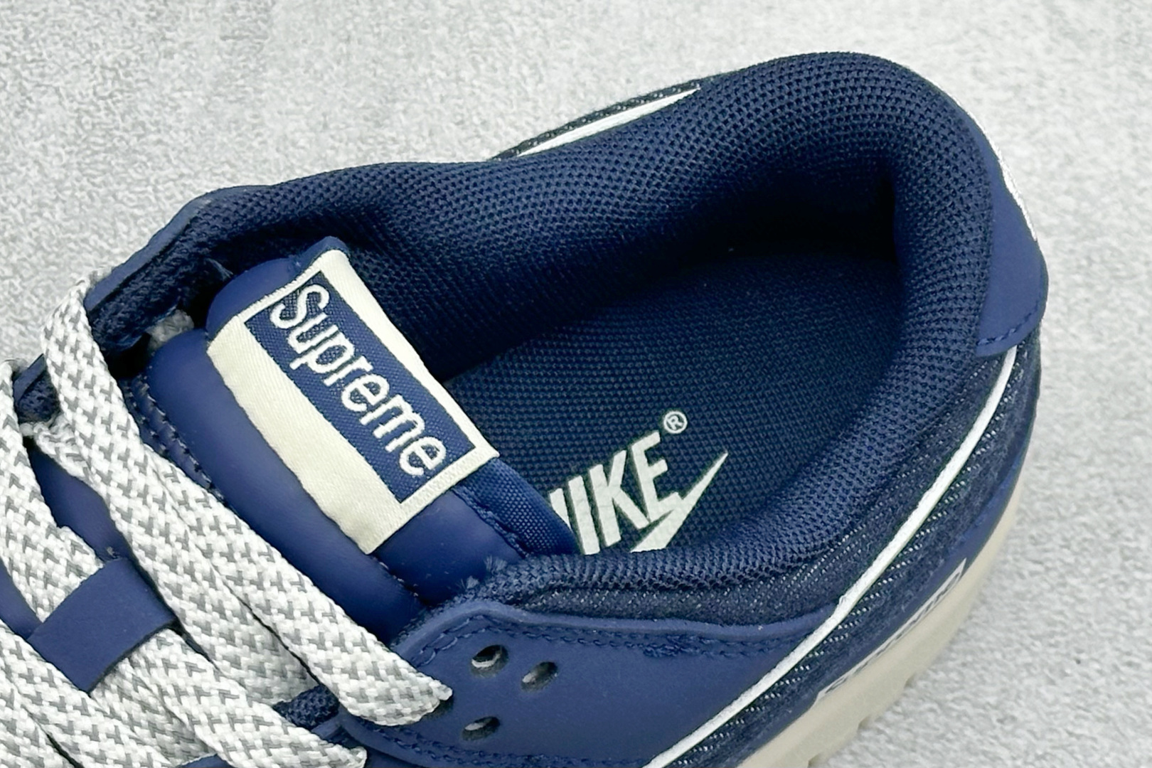 180 Nike SB Dunk Low “Supreme联名—帆布深蓝”高端定制 低帮休闲板鞋 XD1588-222