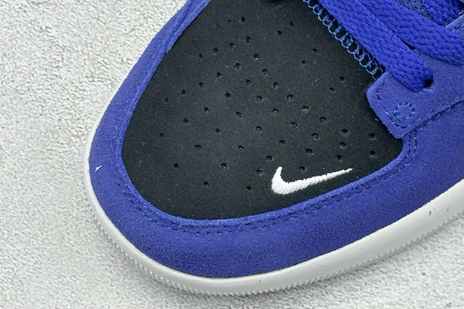 FS版 Nike SB Force 58 硫化杯底 传统篮球风格板鞋 Nike SB Force 58 男/女滑板鞋 CZ2959-404