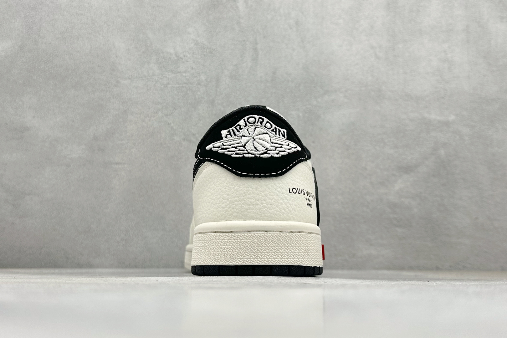 280 XC版Travis Scott x Fragment Design x Air Jordan 1 Low SP AJ1 乔1双拼黑花勾 低帮文化休闲板鞋 CX5050-Y27