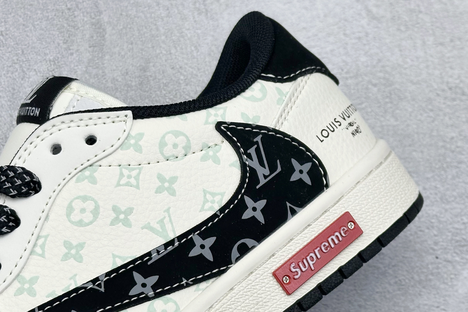 280 XC版Travis Scott x Fragment Design x Air Jordan 1 Low SP AJ1 乔1双拼黑花勾 低帮文化休闲板鞋 CX5050-Y27