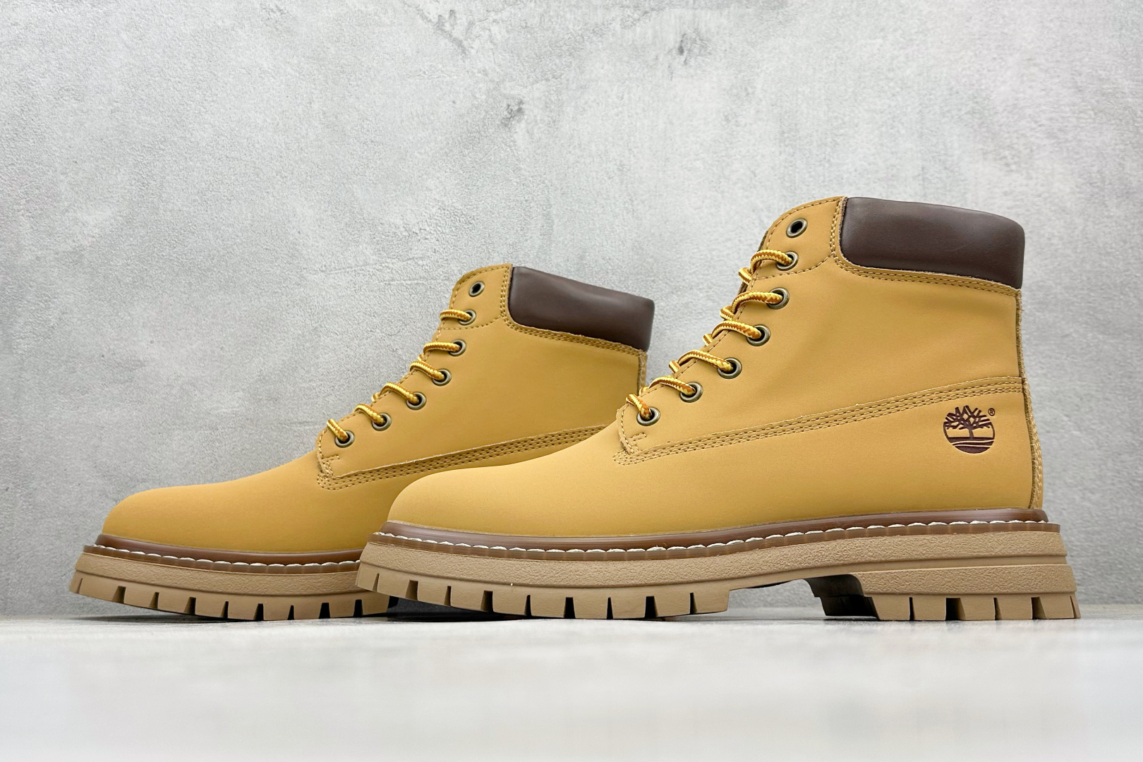 320 Timberland添柏岚/天伯伦秋冬新品（毛绒内里保暖锁热）秋冬必备户外休闲大黄靴系列 A18065M