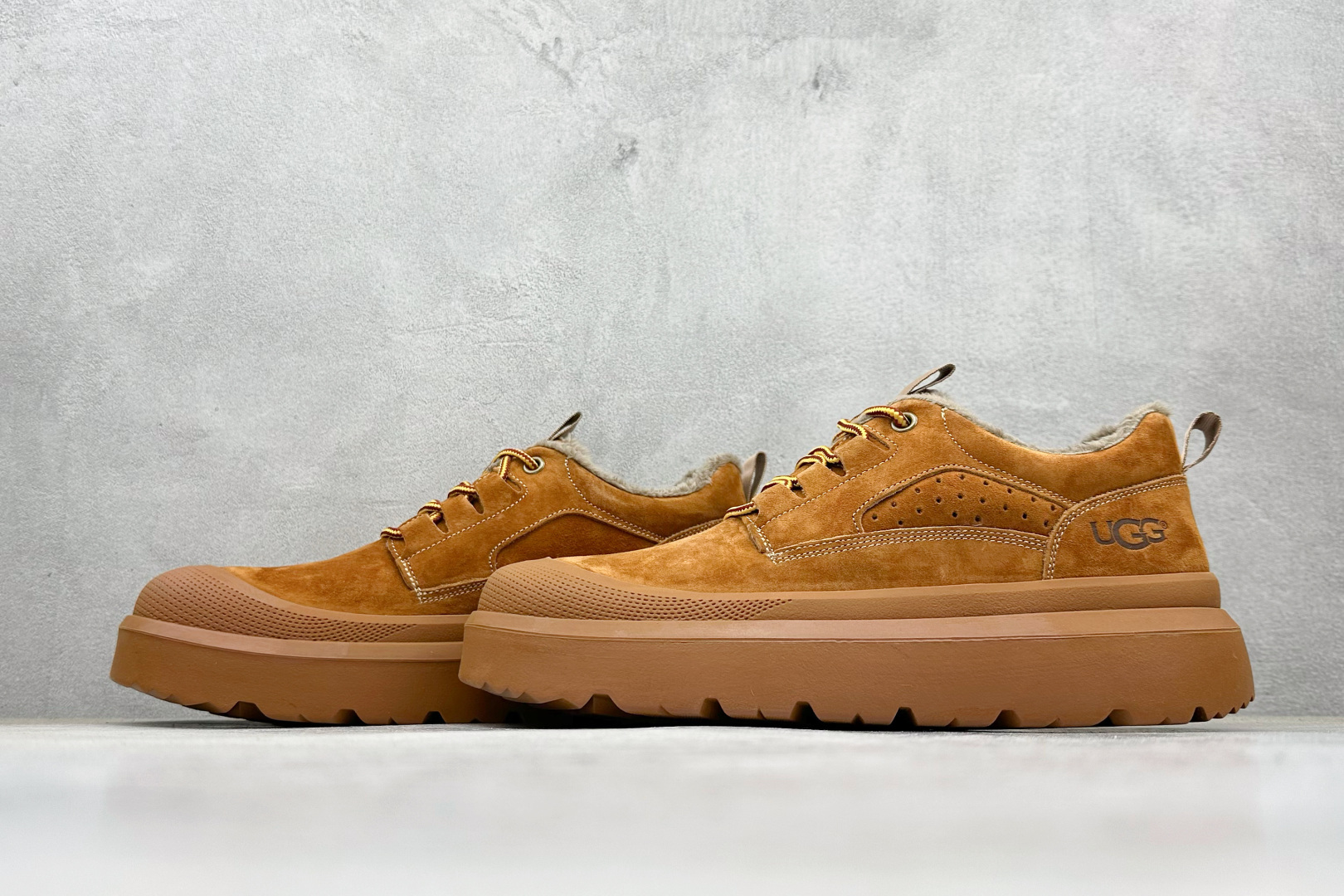 280 UGG Tasman Weather Hybrid 塔斯曼混合系列轻量休闲鞋 U6336 尺码:39-44 编码:38-Chinese UA Cheap High Quatity Brand Clothes Bags handbags Sneakers wholesale wholesaler seller from China Factory suppliers Fashion Clothing Shoes best Quality Beautiful Price 280 UGG Tasman Weather Hybrid 塔斯曼混合系列轻量休闲鞋 U6336 尺码:39-44 编码:38