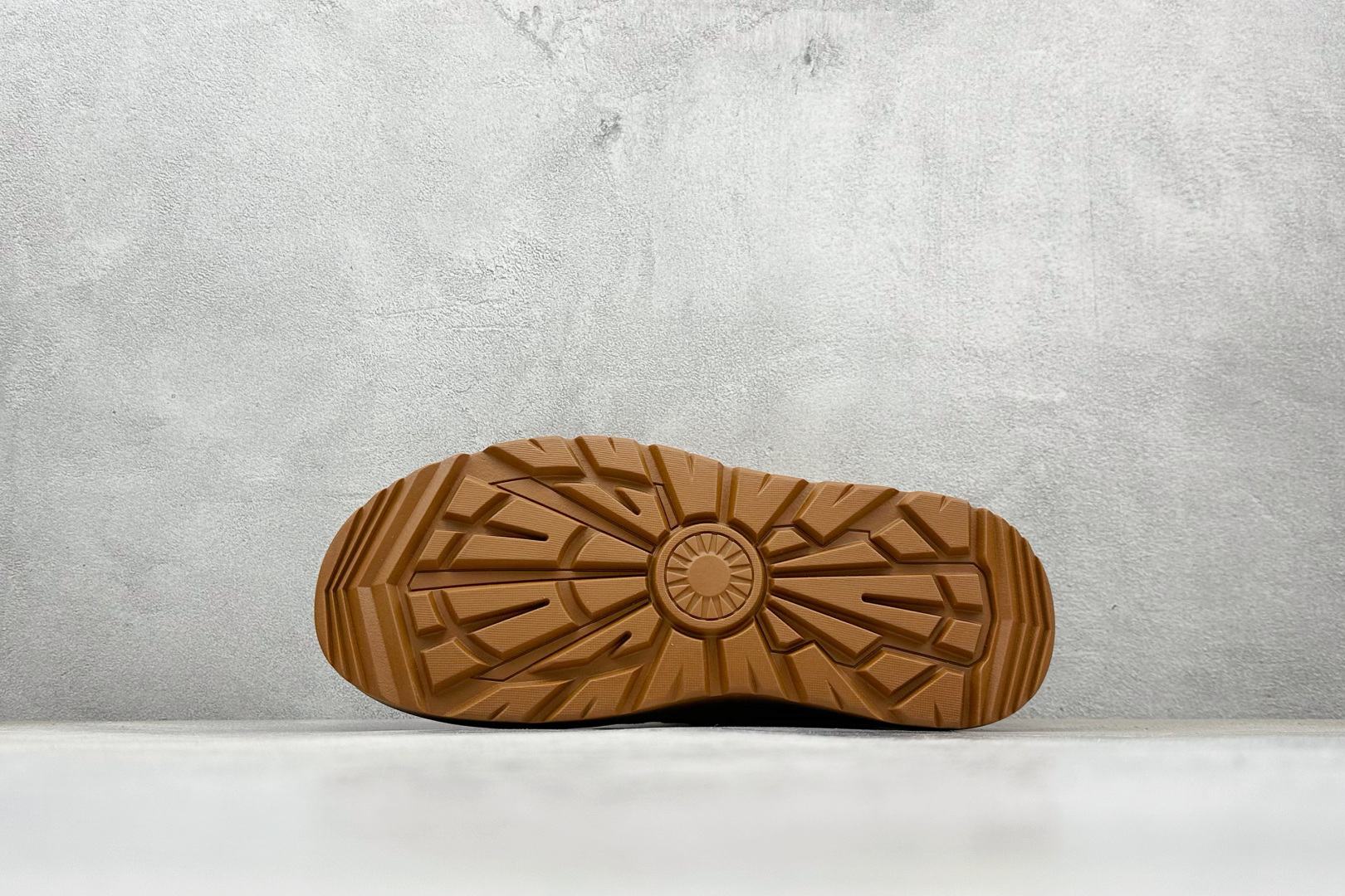 280 UGG Tasman Weather Hybrid 塔斯曼混合系列轻量休闲鞋 U6336 尺码:39-44 编码:38-Chinese UA Cheap High Quatity Brand Clothes Bags handbags Sneakers wholesale wholesaler seller from China Factory suppliers Fashion Clothing Shoes best Quality Beautiful Price 280 UGG Tasman Weather Hybrid 塔斯曼混合系列轻量休闲鞋 U6336 尺码:39-44 编码:38