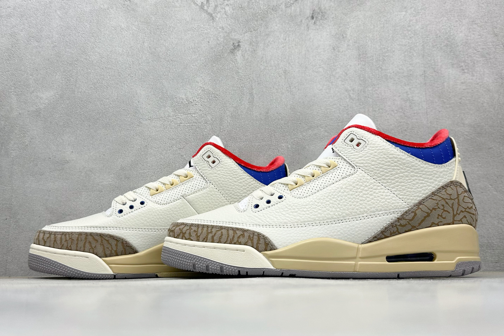 260 Jordan Air Jordan 3 RETRO SP “White/Sport Royal”白蓝红 IB1482-100