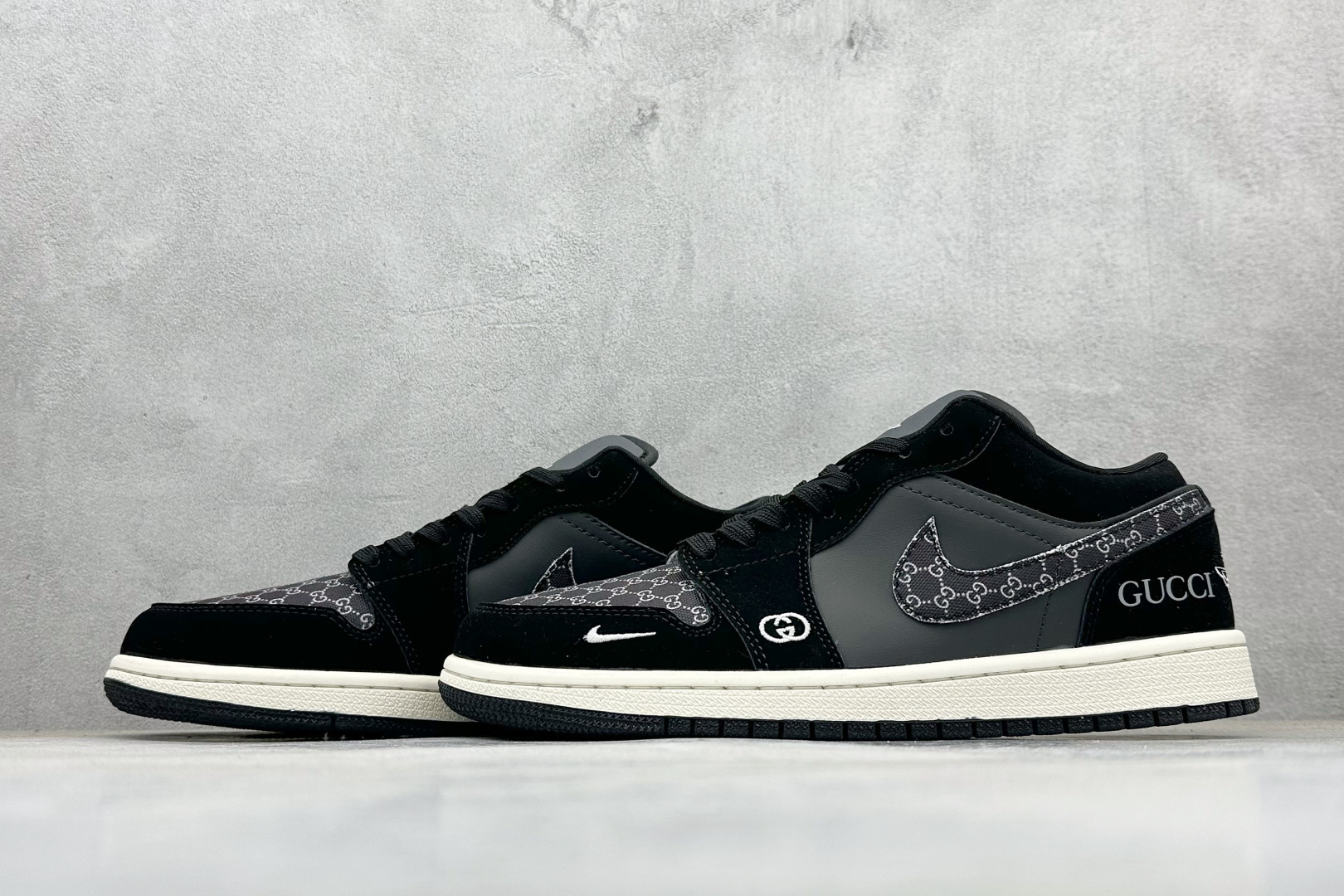 Air Jordan 1 Low AJ1 乔1 古驰联名 高端定制 低帮复古篮球鞋 LJ8888-003-High Quatity Cheap Brand wholesale wholesaler seller Clothes Bags handbags Sneakers Top Fashion Clothing Shoes from China Factory Chinese suppliers best Quality Beautiful Price Air Jordan 1 Low AJ1 乔1 古驰联名 高端定制 低帮复古篮球鞋 LJ8888-003