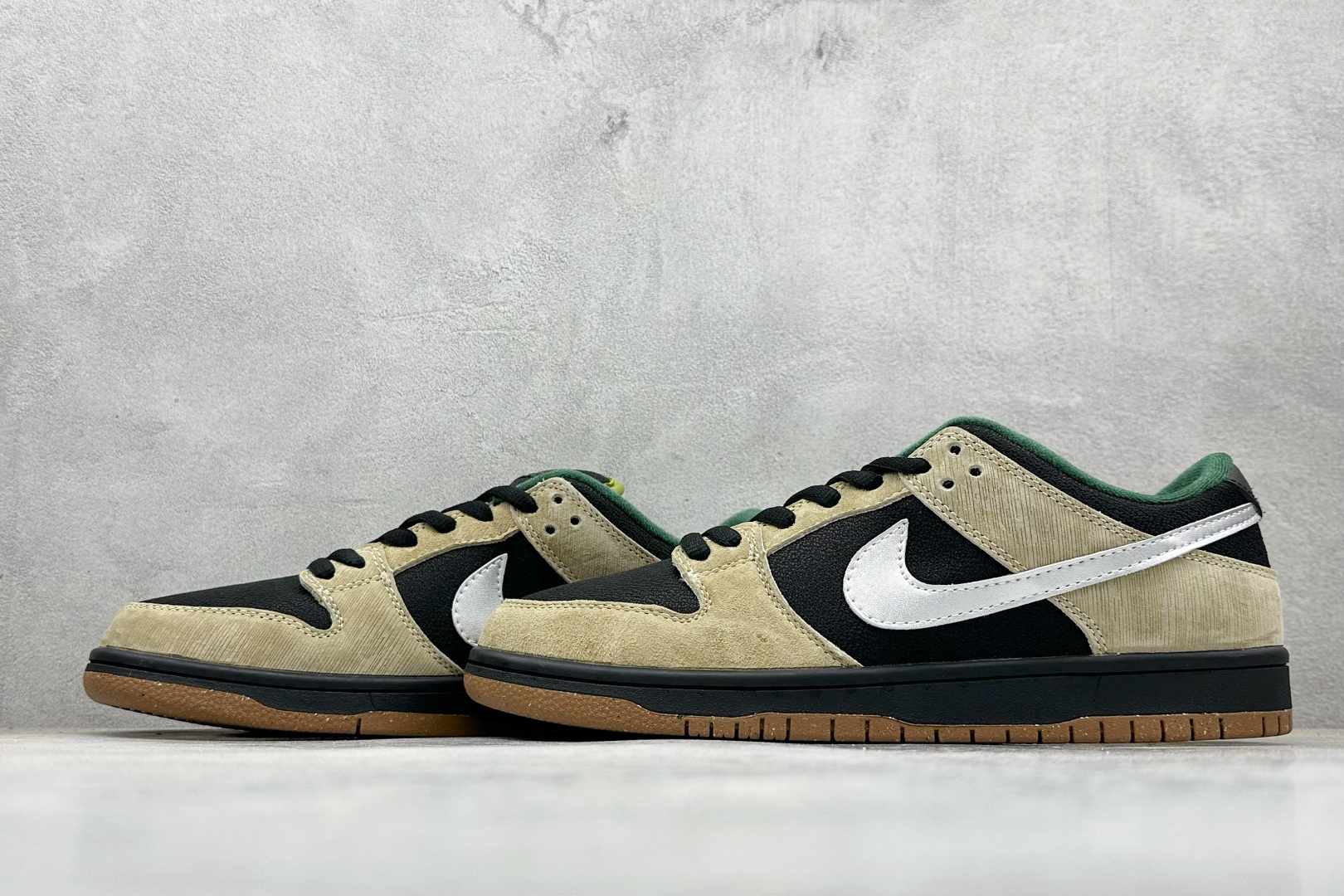 Nike SB Dunk Low PRO 棕黑 FQ7585-200