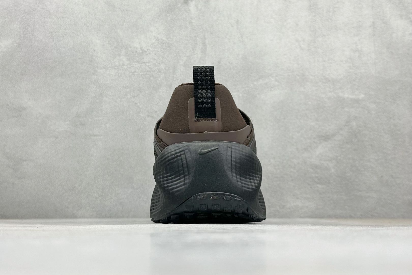 HYEIN SEO x Nike Ava Rover Ava Rover 联名鞋 DX4215-206