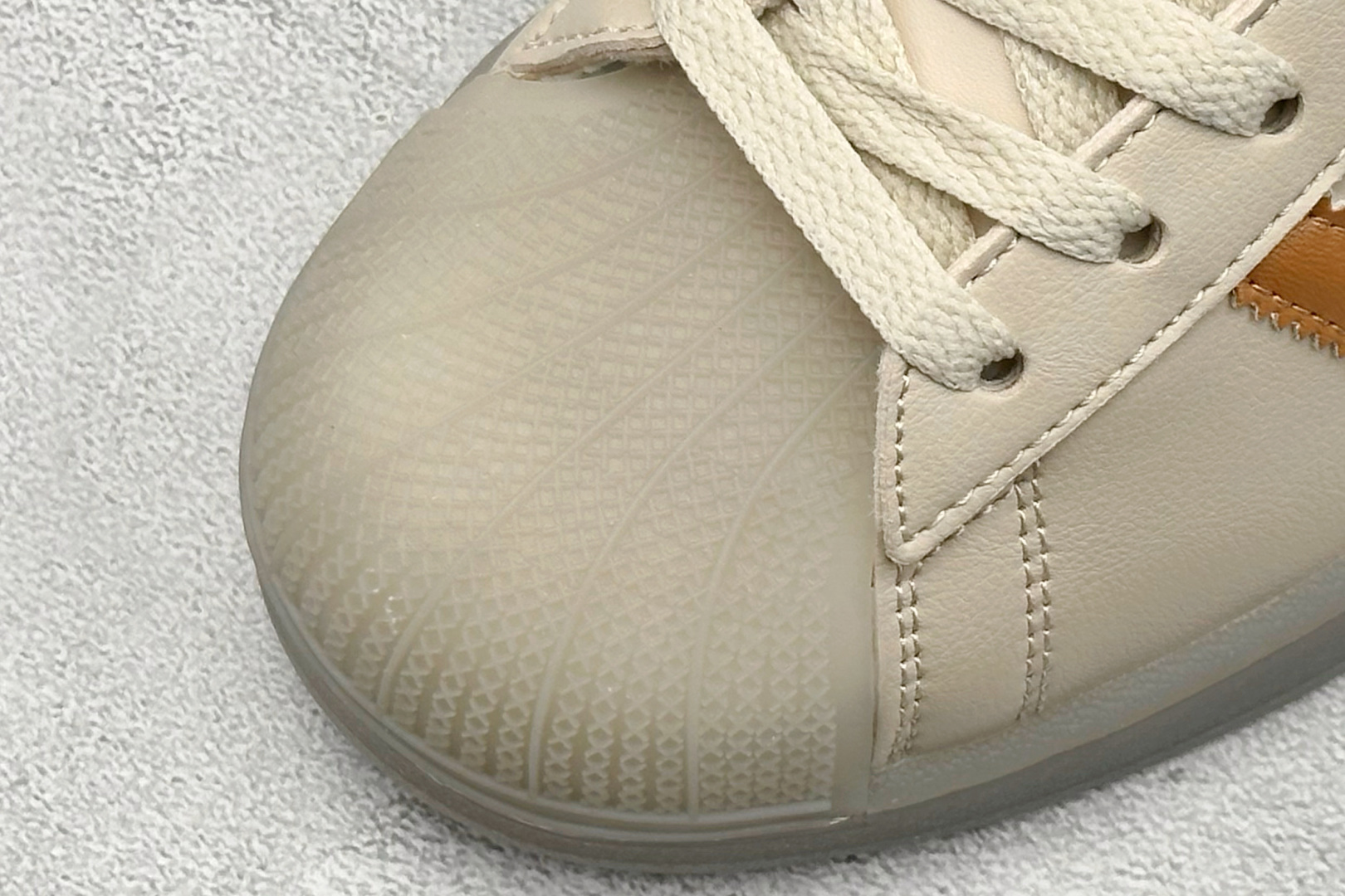 140 Adidas Originals Superstar II 贝壳头休闲板鞋 JR7355