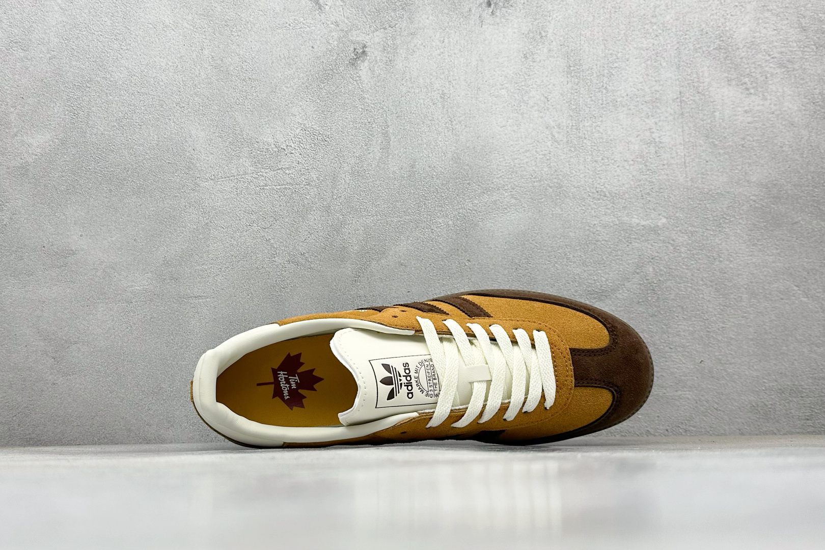 140 Adidas Originals Samba 桑巴舞系列阿迪达斯 三叶草 绅士德训足球风百搭低帮休闲运动板鞋 JI3288