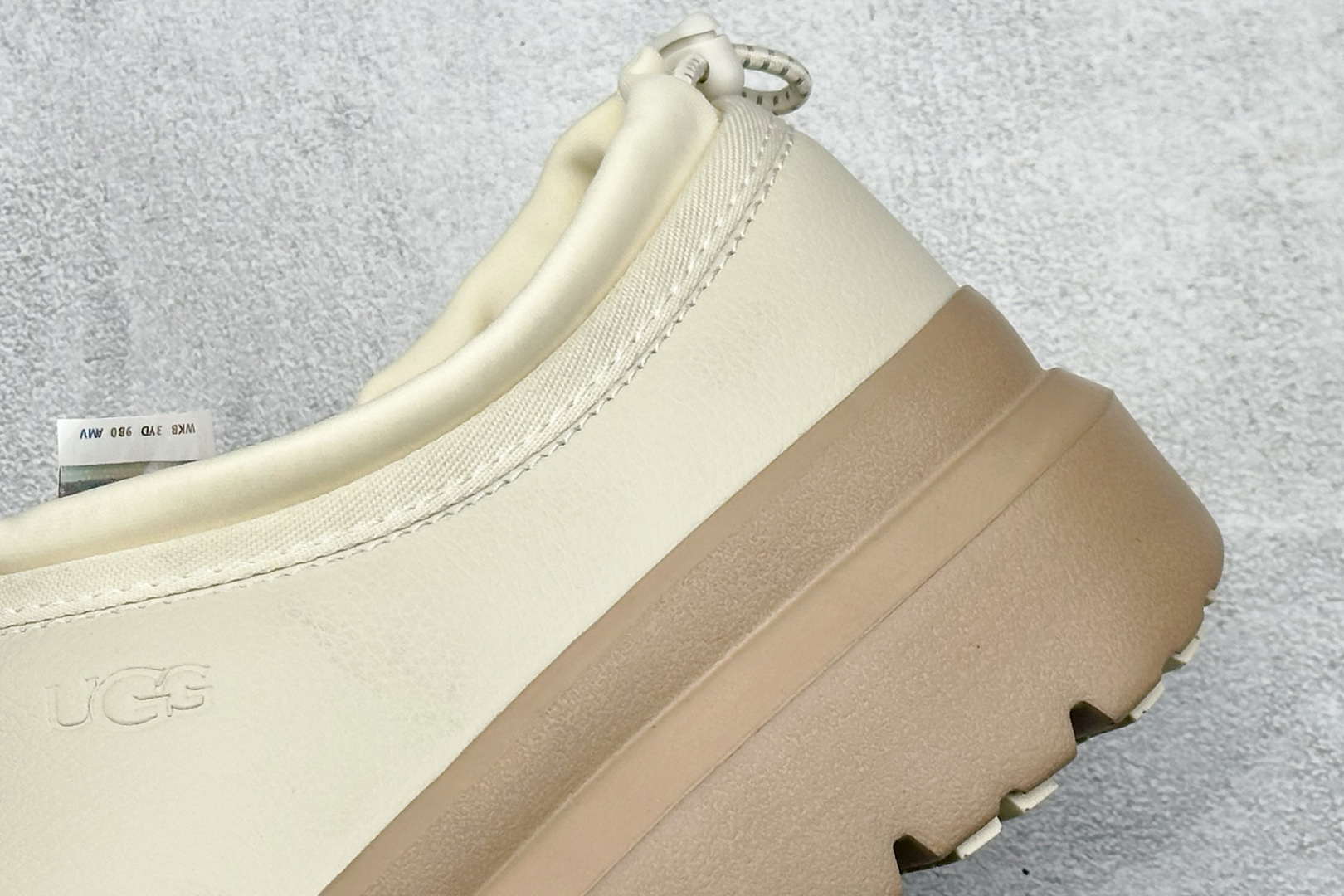 270 UGG 织物牛皮革 舒适百搭 防滑防水 低帮 生活休闲鞋 1158351