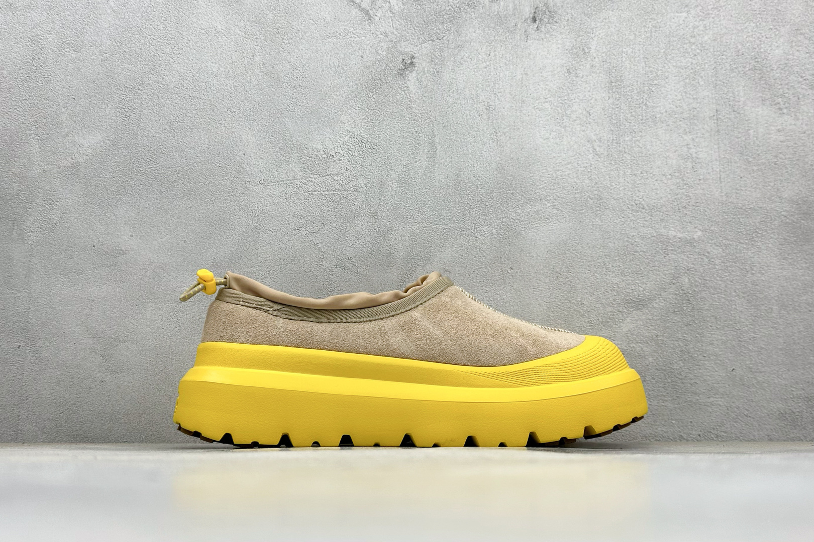 250 UGG 2025秋冬新品 机能撞色 1144096-Chinese UA Cheap High Quatity Brand Clothes Bags handbags Sneakers wholesale wholesaler seller from China Factory suppliers Fashion Clothing Shoes best Quality Beautiful Price 250 UGG 2025秋冬新品 机能撞色 1144096