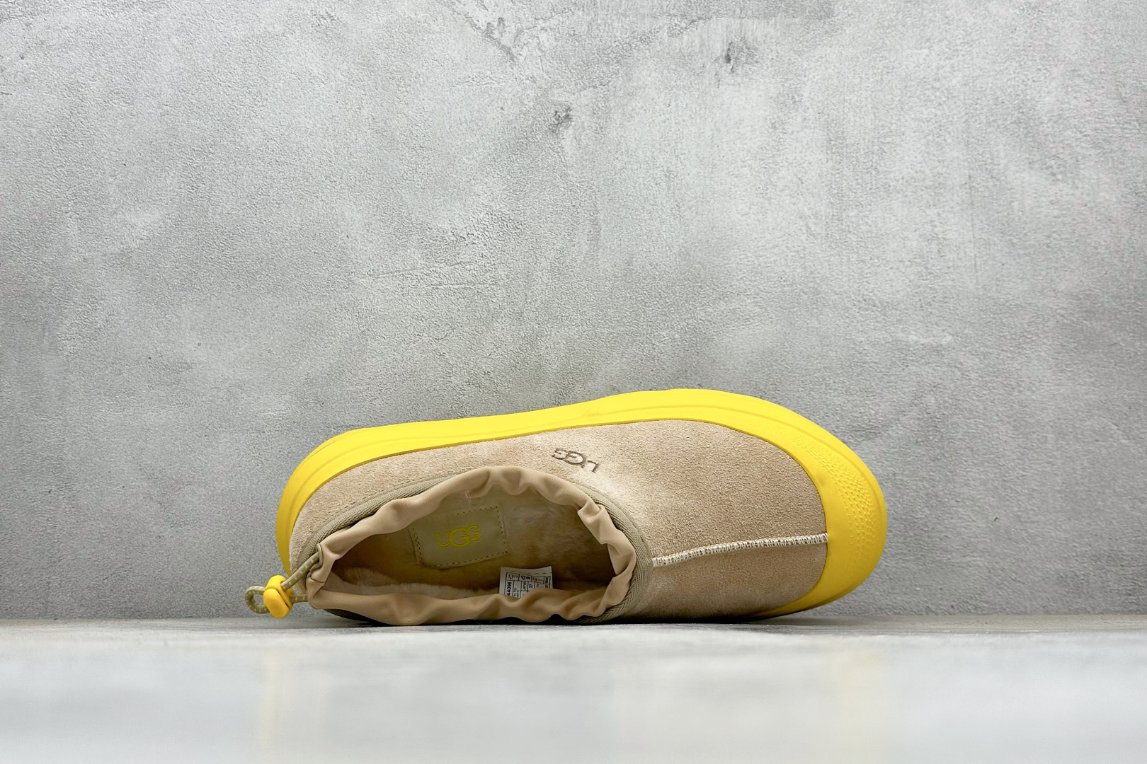 250 UGG 2025秋冬新品 机能撞色 1144096-Chinese UA Cheap High Quatity Brand Clothes Bags handbags Sneakers wholesale wholesaler seller from China Factory suppliers Fashion Clothing Shoes best Quality Beautiful Price 250 UGG 2025秋冬新品 机能撞色 1144096