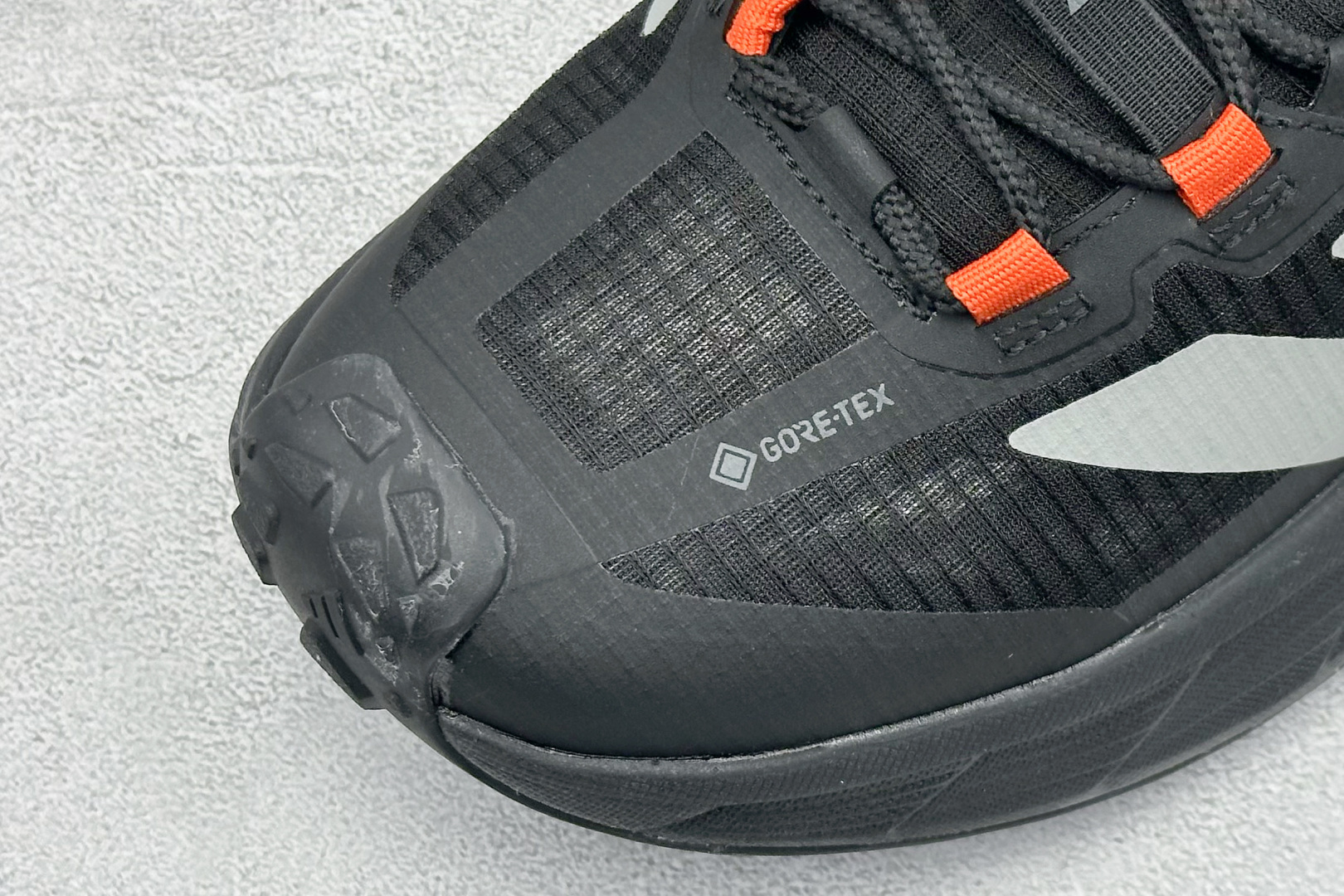 Adidas TERREX FREEHIKER SL GTX 阿迪达斯 系带缓震轻质舒适百搭运动鞋 HQ4889-High Quatity Cheap Brand wholesale wholesaler seller Clothes Bags handbags Sneakers Top Fashion Clothing Shoes from China Factory Chinese suppliers best Quality Beautiful Price Adidas TERREX FREEHIKER SL GTX 阿迪达斯 系带缓震轻质舒适百搭运动鞋 HQ4889