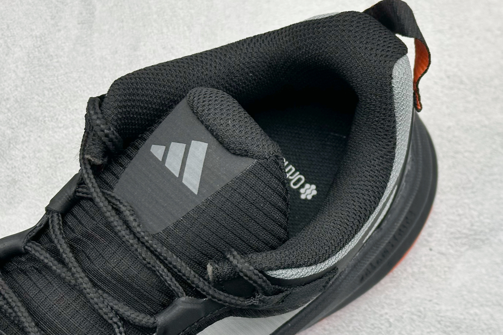 Adidas TERREX FREEHIKER SL GTX 阿迪达斯 系带缓震轻质舒适百搭运动鞋 HQ4889-High Quatity Cheap Brand wholesale wholesaler seller Clothes Bags handbags Sneakers Top Fashion Clothing Shoes from China Factory Chinese suppliers best Quality Beautiful Price Adidas TERREX FREEHIKER SL GTX 阿迪达斯 系带缓震轻质舒适百搭运动鞋 HQ4889