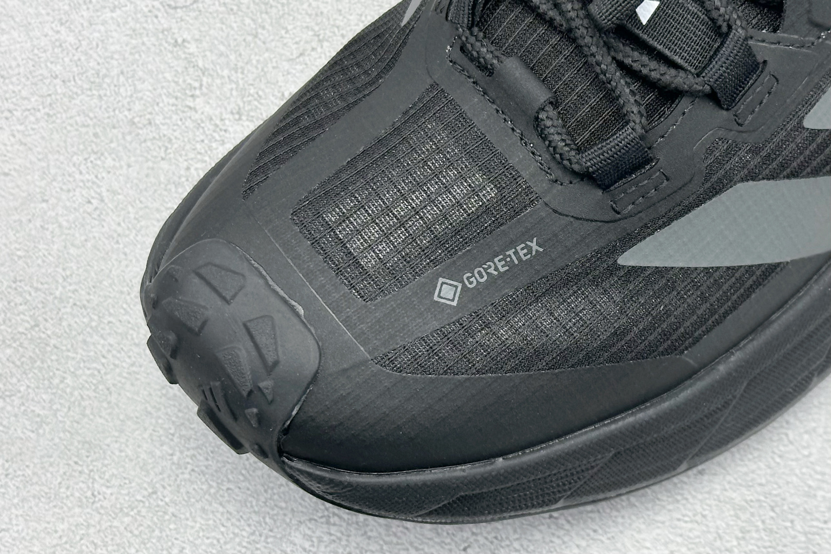 Adidas TERREX FREEHIKER SL GTX 阿迪达斯 系带缓震轻质舒适百搭运动鞋 HQ4885-High Quatity Cheap Brand wholesale wholesaler seller Clothes Bags handbags Sneakers Top Fashion Clothing Shoes from China Factory Chinese suppliers best Quality Beautiful Price Adidas TERREX FREEHIKER SL GTX 阿迪达斯 系带缓震轻质舒适百搭运动鞋 HQ4885