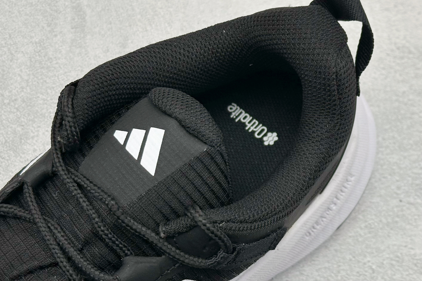 180 Adidas TERREX FREEHIKER SL GTX 阿迪达斯 系带缓震轻质舒适百搭运动鞋 HQ4886-Chinese UA Cheap High Quatity Brand Clothes Bags handbags Sneakers wholesale wholesaler seller from China Factory suppliers Fashion Clothing Shoes best Quality Beautiful Price 180 Adidas TERREX FREEHIKER SL GTX 阿迪达斯 系带缓震轻质舒适百搭运动鞋 HQ4886