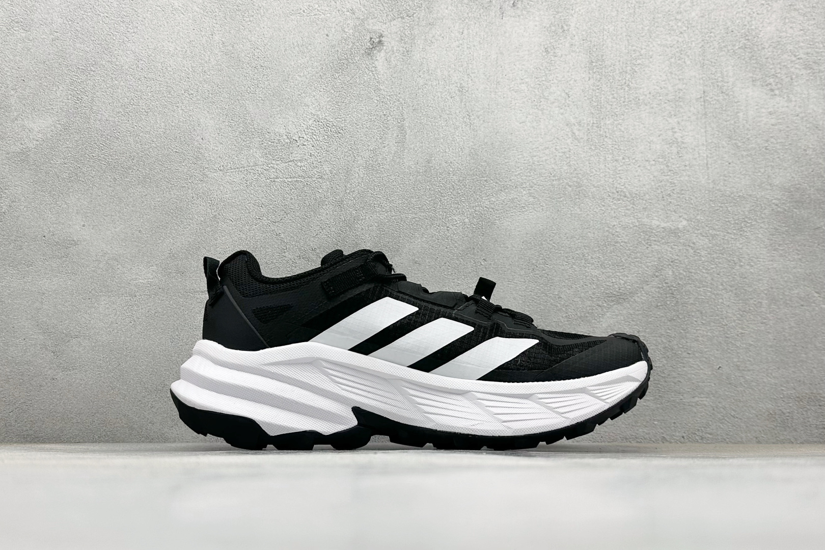 180 Adidas TERREX FREEHIKER SL GTX 阿迪达斯 系带缓震轻质舒适百搭运动鞋 HQ4886-Chinese UA Cheap High Quatity Brand Clothes Bags handbags Sneakers wholesale wholesaler seller from China Factory suppliers Fashion Clothing Shoes best Quality Beautiful Price 180 Adidas TERREX FREEHIKER SL GTX 阿迪达斯 系带缓震轻质舒适百搭运动鞋 HQ4886