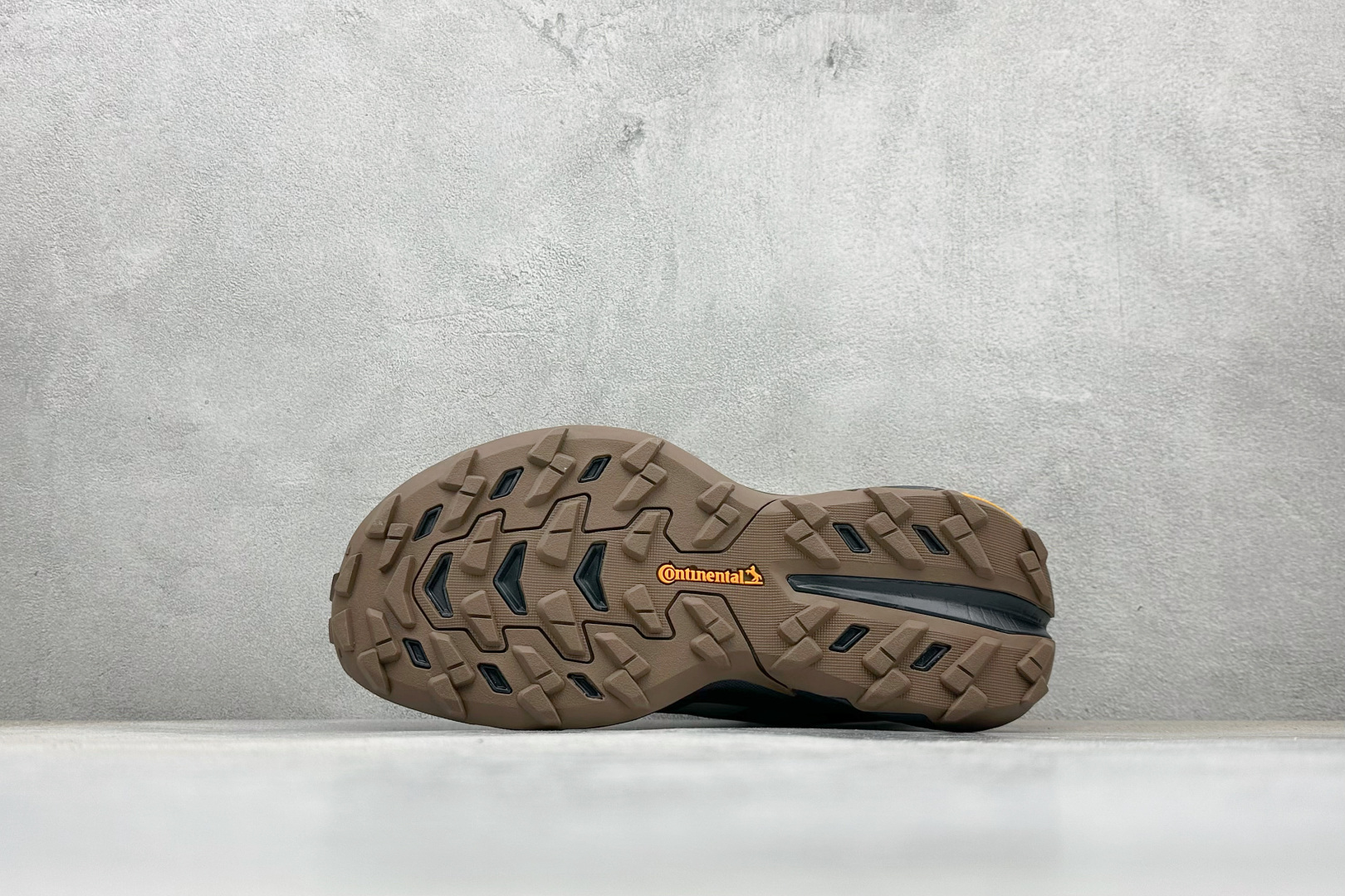 180 Adidas TERREX FREEHIKER SL GTX 阿迪达斯 系带缓震轻质舒适百搭运动鞋 JP6866-Chinese UA Cheap High Quatity Brand Clothes Bags handbags Sneakers wholesale wholesaler seller from China Factory suppliers Fashion Clothing Shoes best Quality Beautiful Price 180 Adidas TERREX FREEHIKER SL GTX 阿迪达斯 系带缓震轻质舒适百搭运动鞋 JP6866