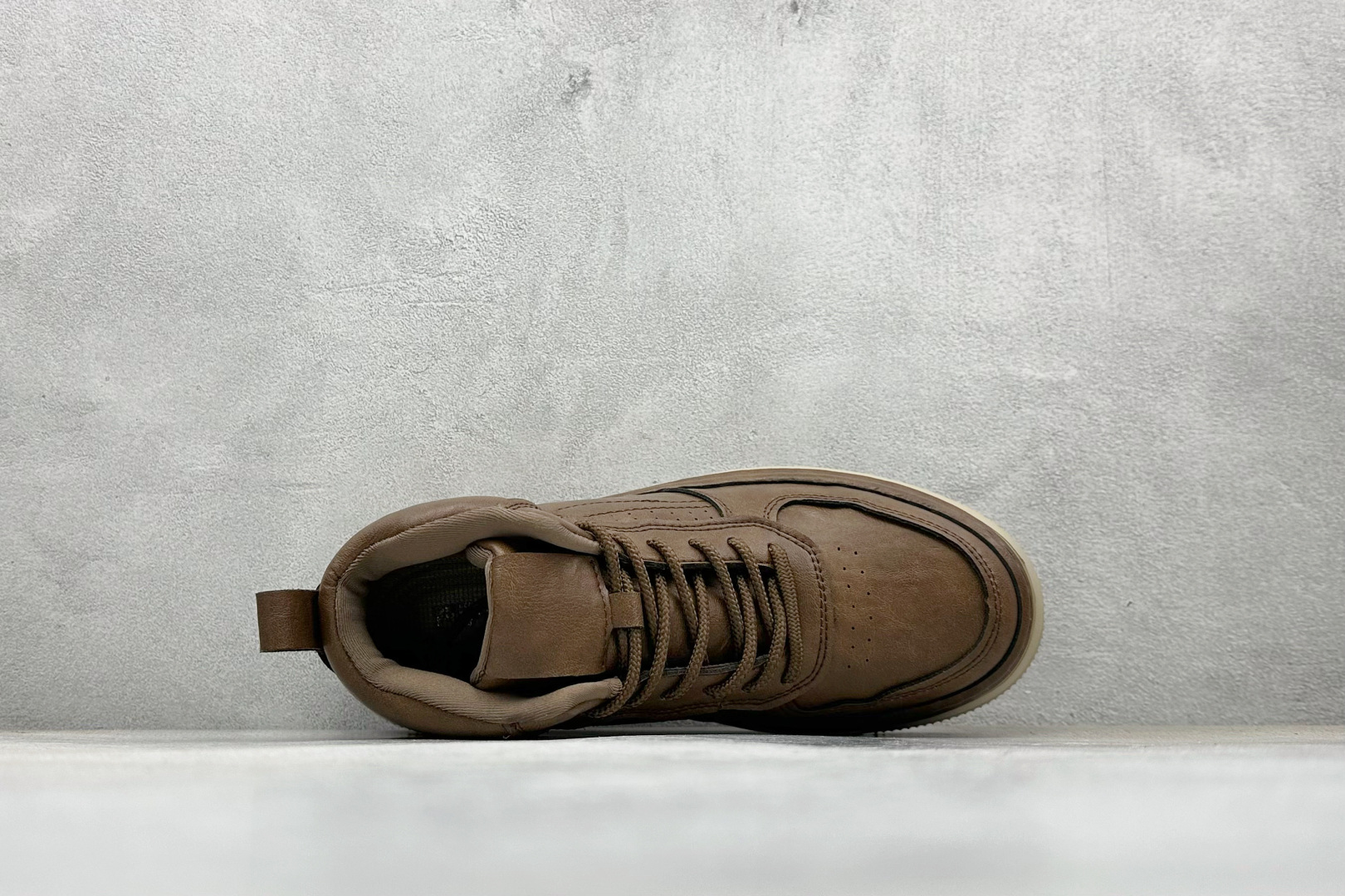 220 Timberland 天伯伦/添柏岚 2025秋冬新款 经典高帮休闲男鞋 TB9985-Chinese UA Cheap High Quatity Brand Clothes Bags handbags Sneakers wholesale wholesaler seller from China Factory suppliers Fashion Clothing Shoes best Quality Beautiful Price 220 Timberland 天伯伦/添柏岚 2025秋冬新款 经典高帮休闲男鞋 TB9985