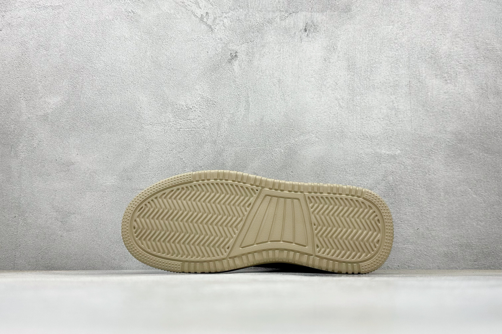 220 Timberland 天伯伦/添柏岚 2025秋冬新款 经典高帮休闲男鞋 TB9985-Chinese UA Cheap High Quatity Brand Clothes Bags handbags Sneakers wholesale wholesaler seller from China Factory suppliers Fashion Clothing Shoes best Quality Beautiful Price 220 Timberland 天伯伦/添柏岚 2025秋冬新款 经典高帮休闲男鞋 TB9985