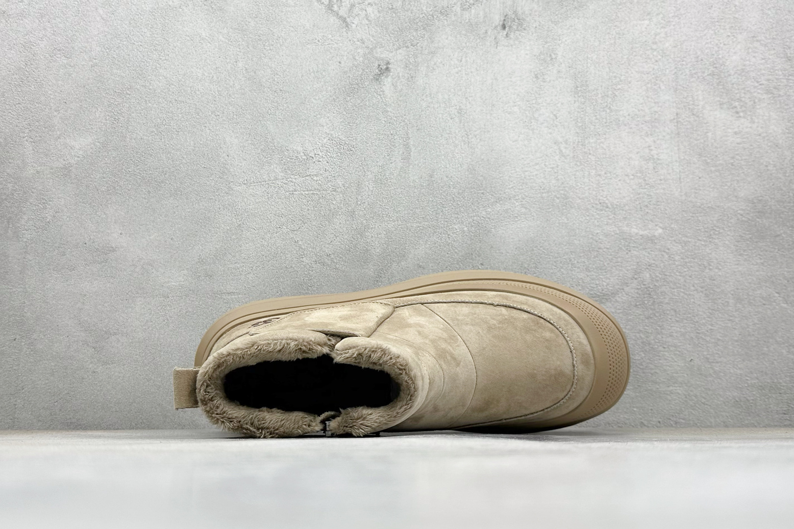 280 美国轻奢品牌 UGG Tasman Weather Hybrid 塔斯曼混合系列轻量休闲鞋 U6337