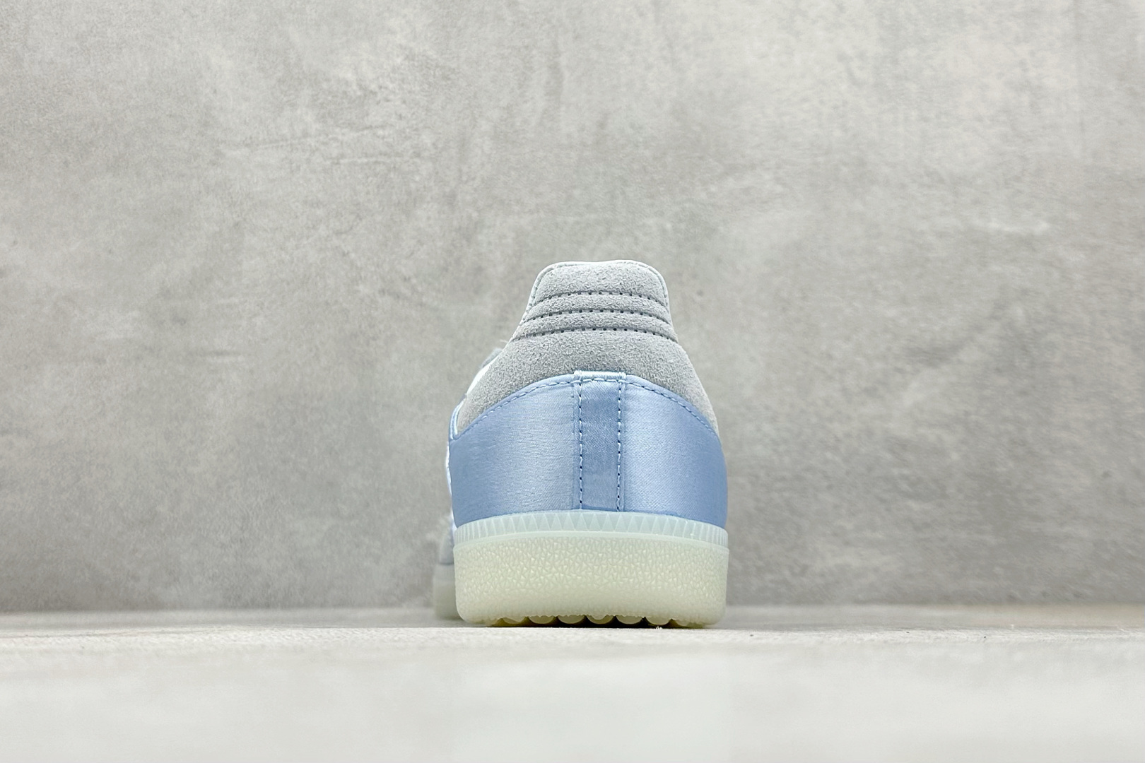 160 Addis Original Samba 复古桑巴板鞋 HQ5160