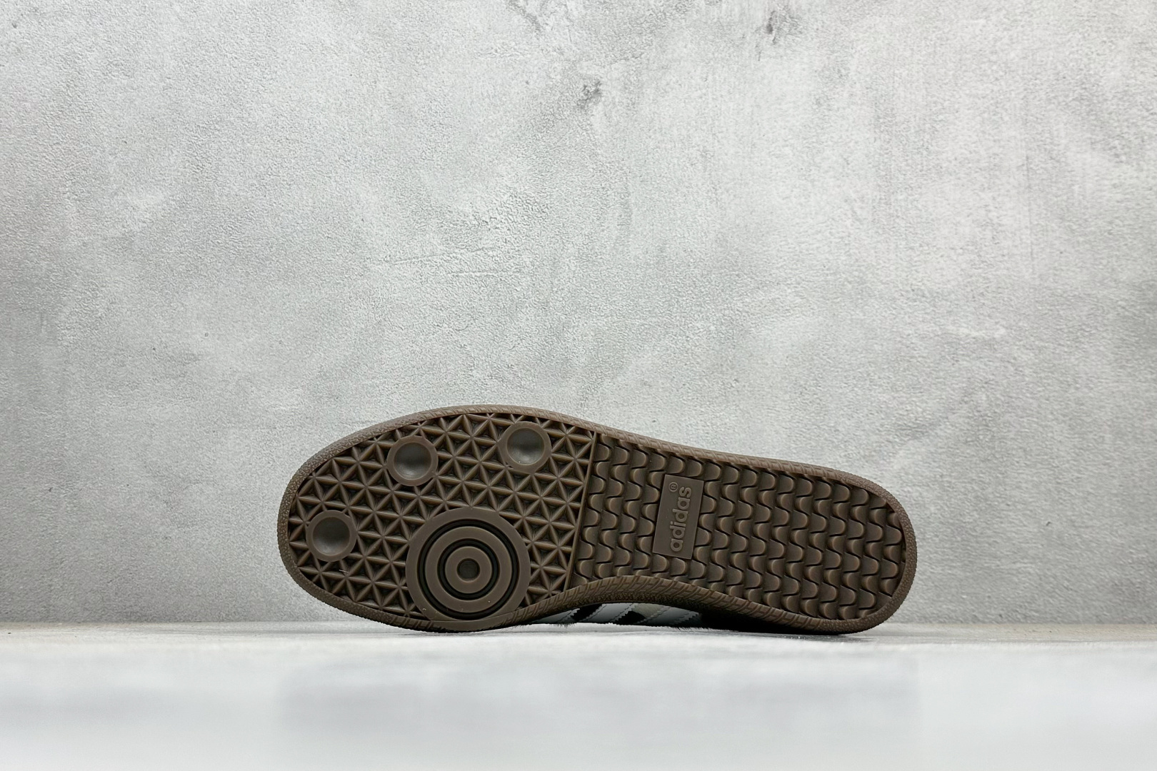 140 Addis Original Samba 复古桑巴板鞋 KK2238