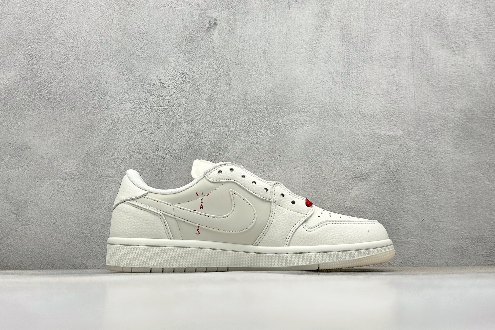 Travis Scott x Fragment Design x Jordan Air Jordan 1 Low SP Bape联名——“白红” DM7866-101