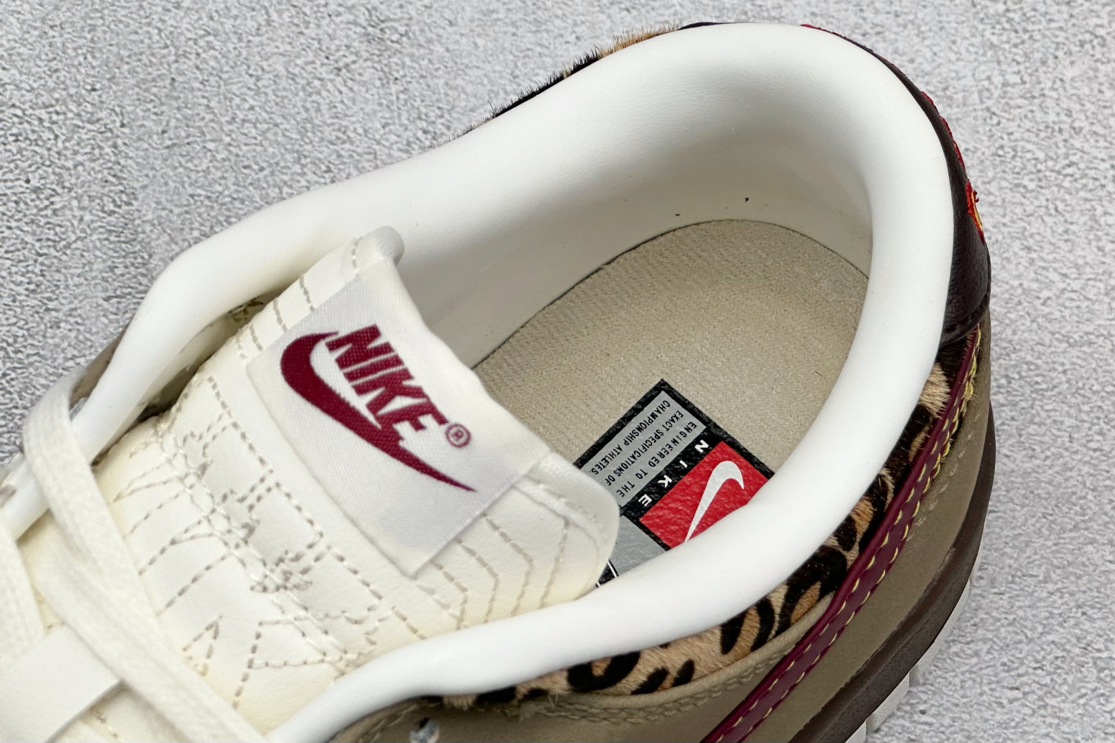 Nike SB Dunk Low 米红 IM6687-262