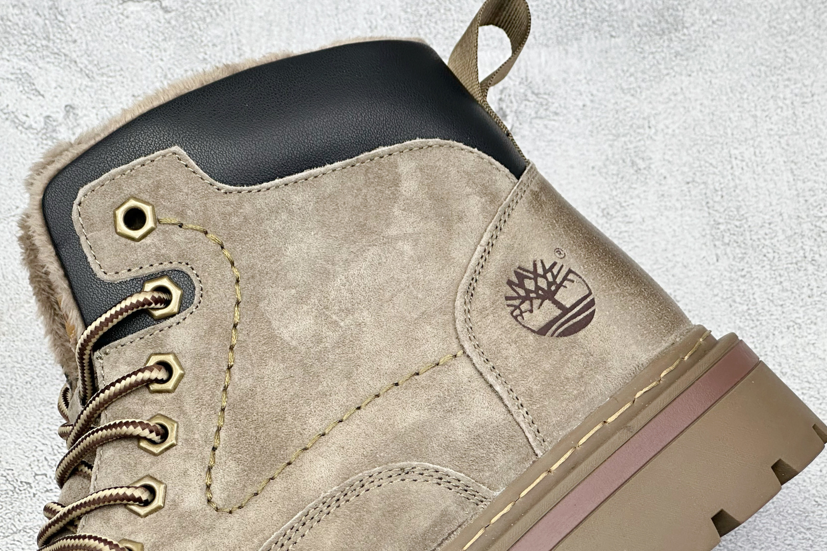 320 Timberland添柏岚/天伯伦秋冬新品（毛绒内里保暖锁热）秋冬必备户外休闲大黄靴系列 TB10039