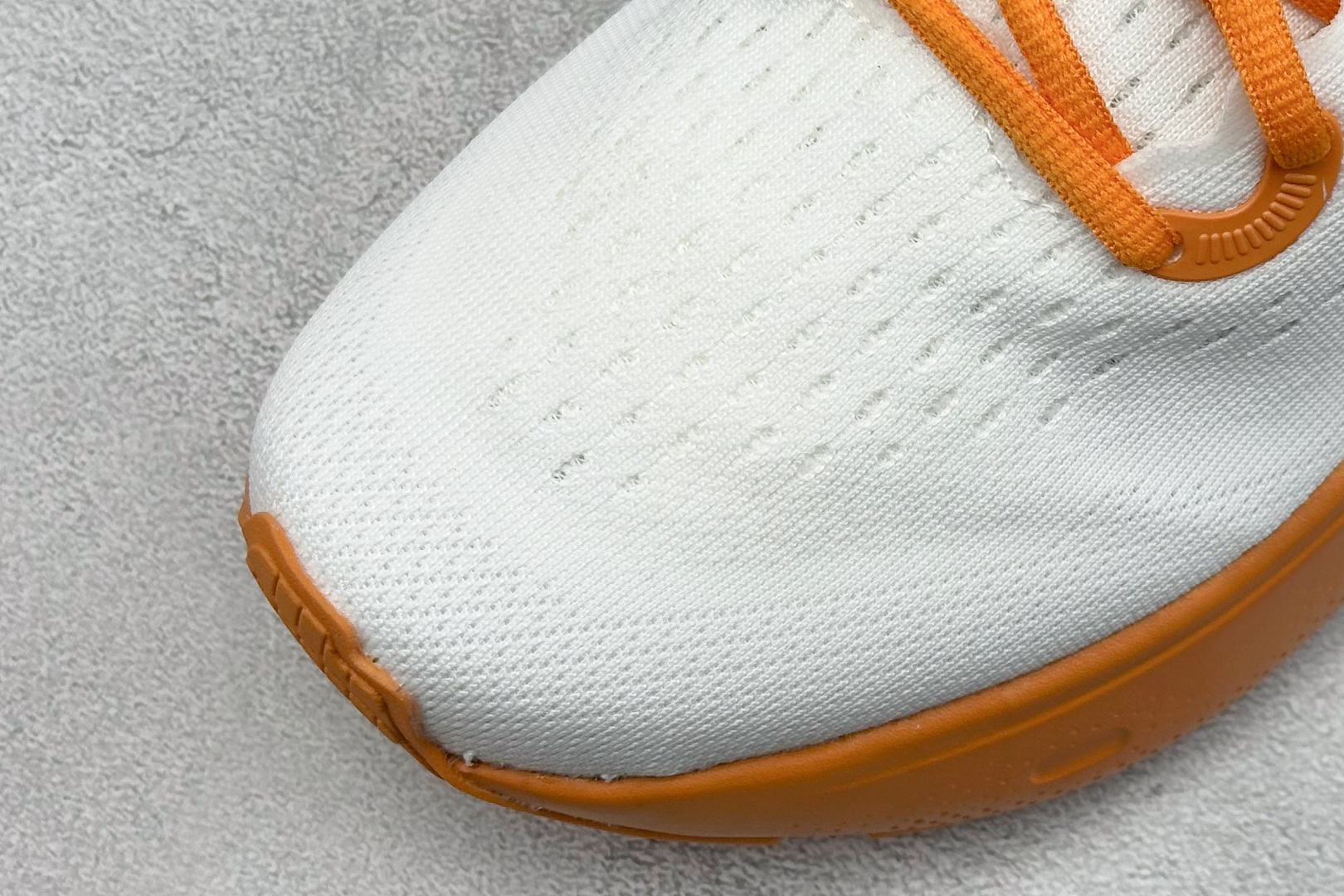 190 Brooks布鲁克斯 Ghost 网面时尚 网布耐磨透气 低帮 休闲跑步鞋 110406-1D-189-Chinese UA Cheap High Quatity Brand Clothes Bags handbags Sneakers wholesale wholesaler seller from China Factory suppliers Fashion Clothing Shoes best Quality Beautiful Price 190 Brooks布鲁克斯 Ghost 网面时尚 网布耐磨透气 低帮 休闲跑步鞋 110406-1D-189