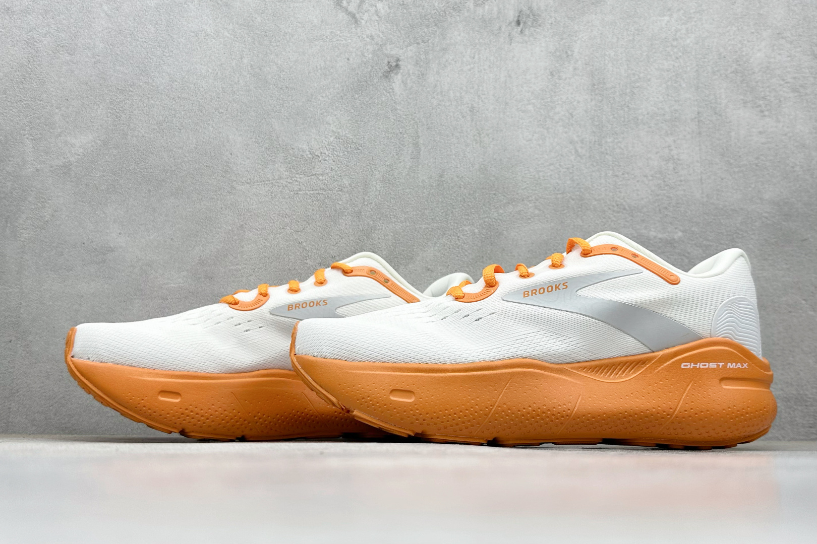 190 Brooks布鲁克斯 Ghost 网面时尚 网布耐磨透气 低帮 休闲跑步鞋 110406-1D-189-Chinese UA Cheap High Quatity Brand Clothes Bags handbags Sneakers wholesale wholesaler seller from China Factory suppliers Fashion Clothing Shoes best Quality Beautiful Price 190 Brooks布鲁克斯 Ghost 网面时尚 网布耐磨透气 低帮 休闲跑步鞋 110406-1D-189